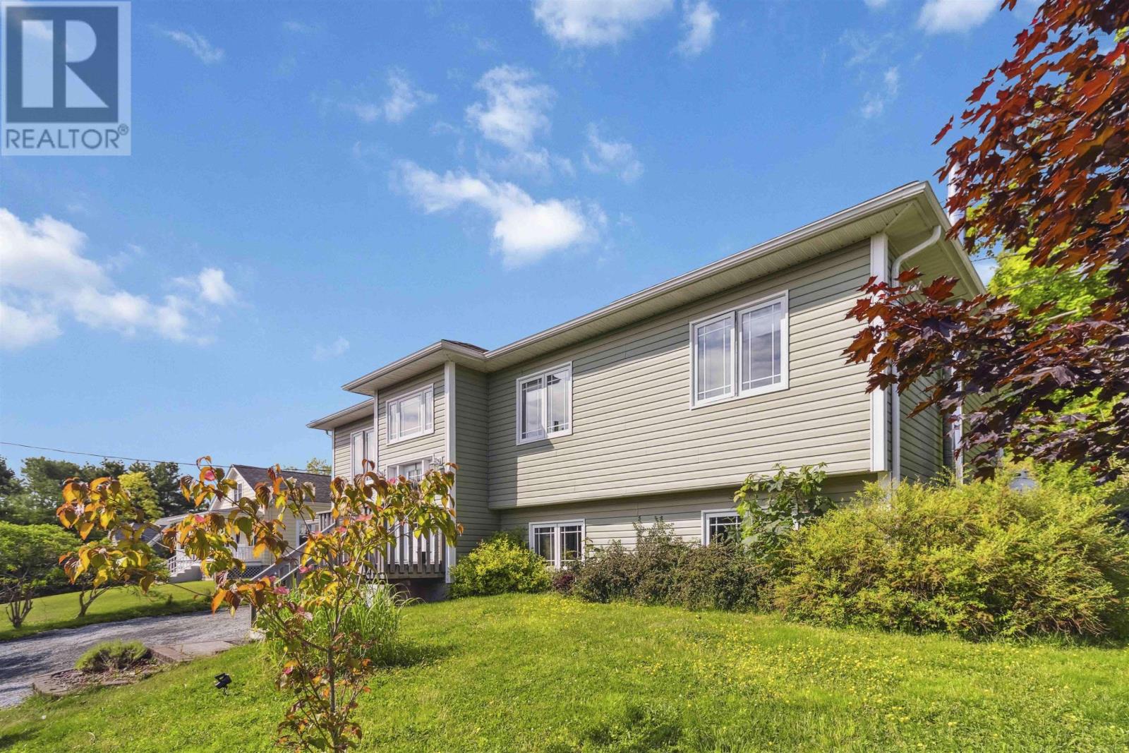 Property at 61 Maple Avenue image 4