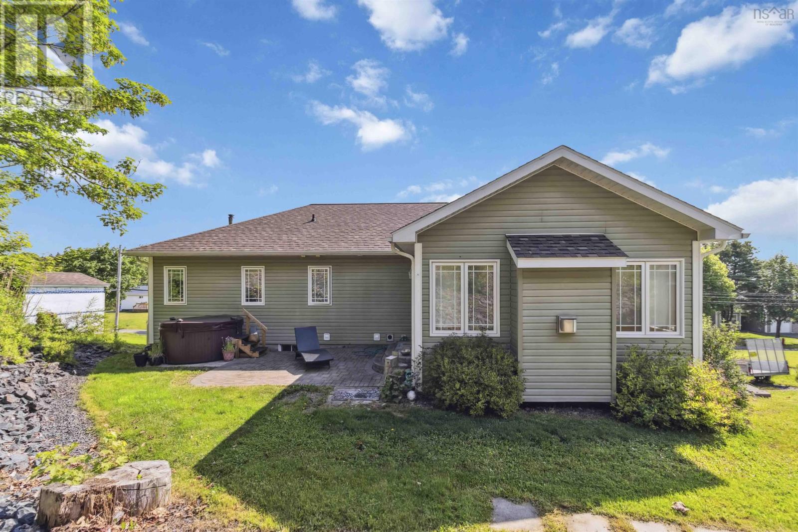 61 Maple Avenue, Lunenburg, Nova Scotia  B0J 2C0 - Photo 47 - 202515754