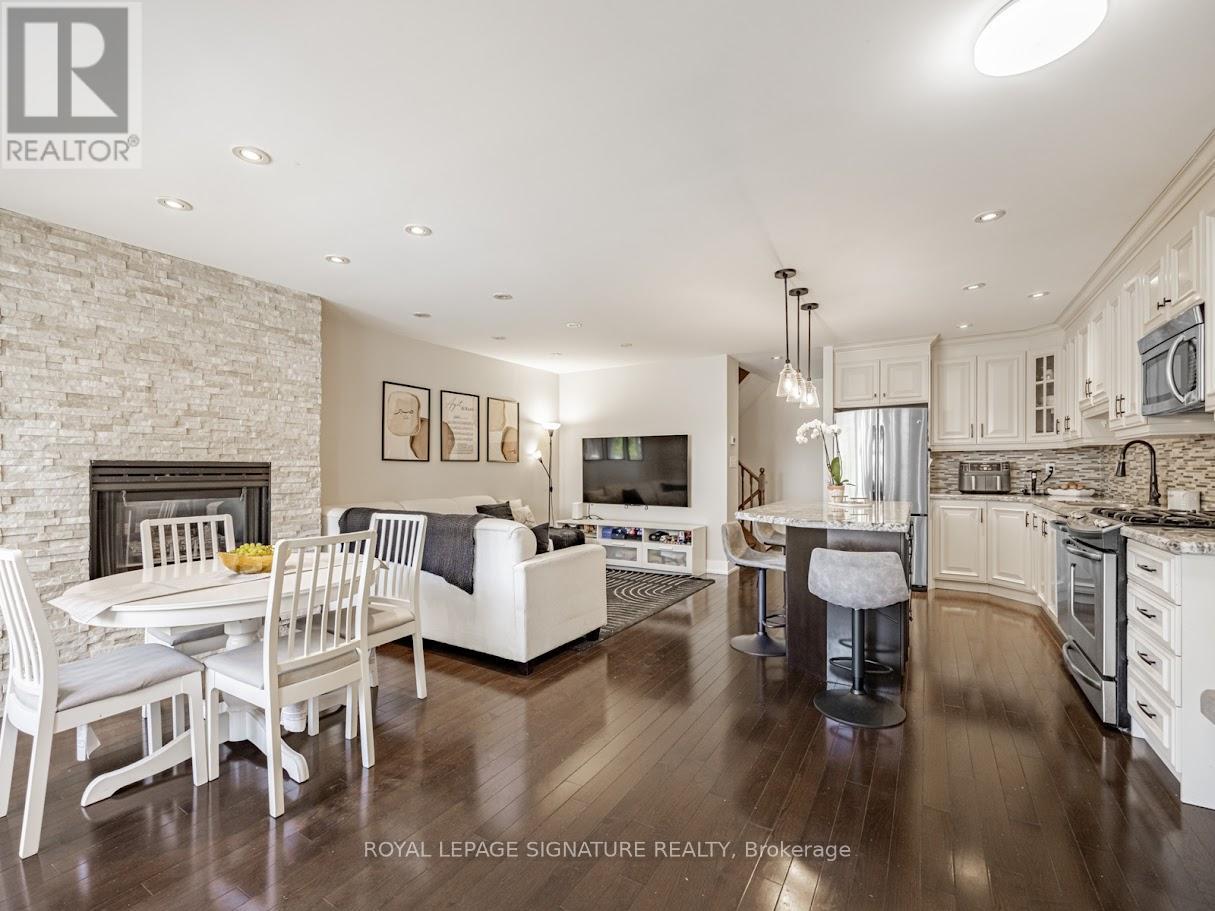 Property at 13 - 1211 PARKWEST PLACE image 3