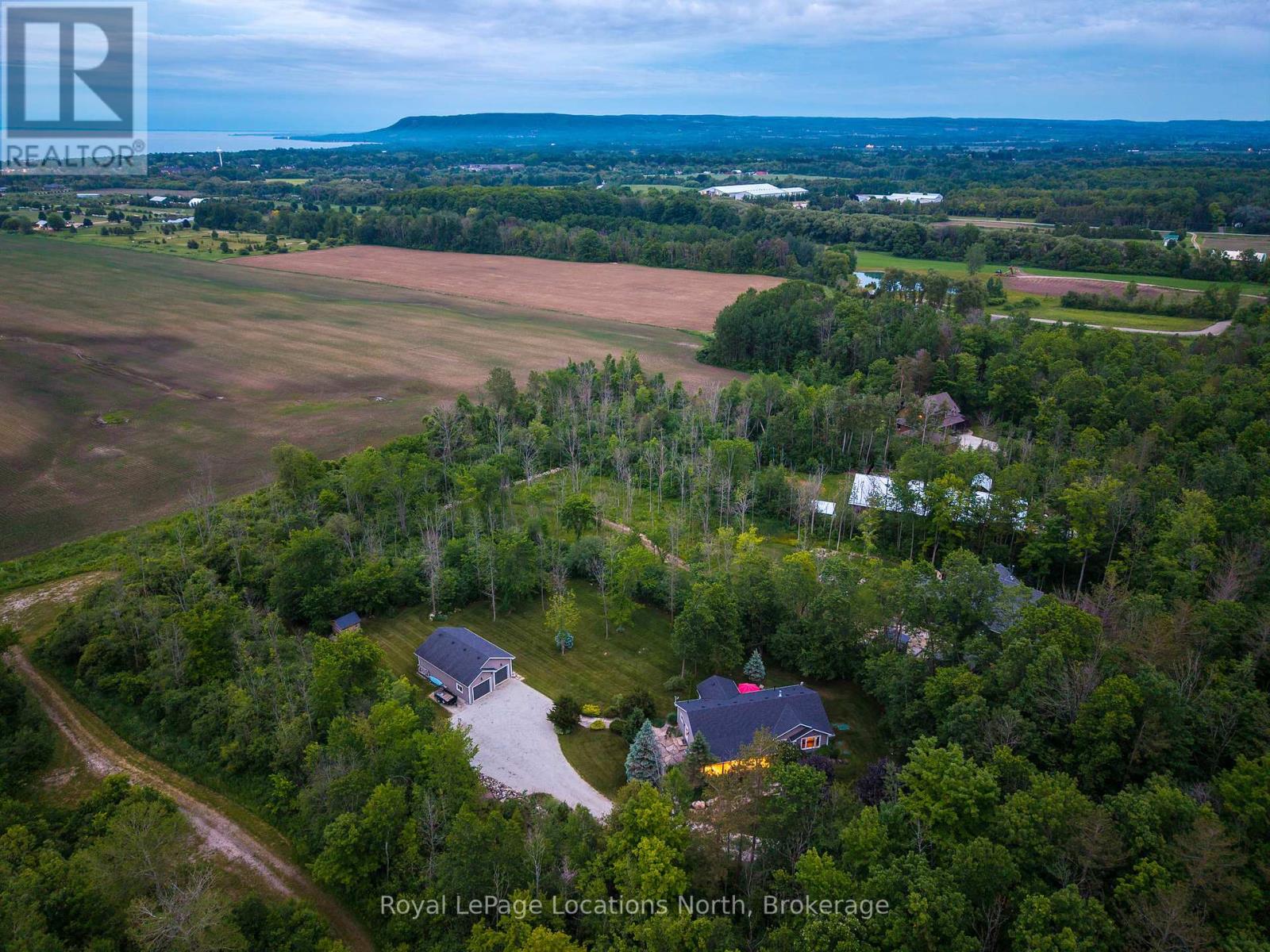 397259 11th Line, Blue Mountains, Ontario  N0H 2P0 - Photo 48 - X12245329