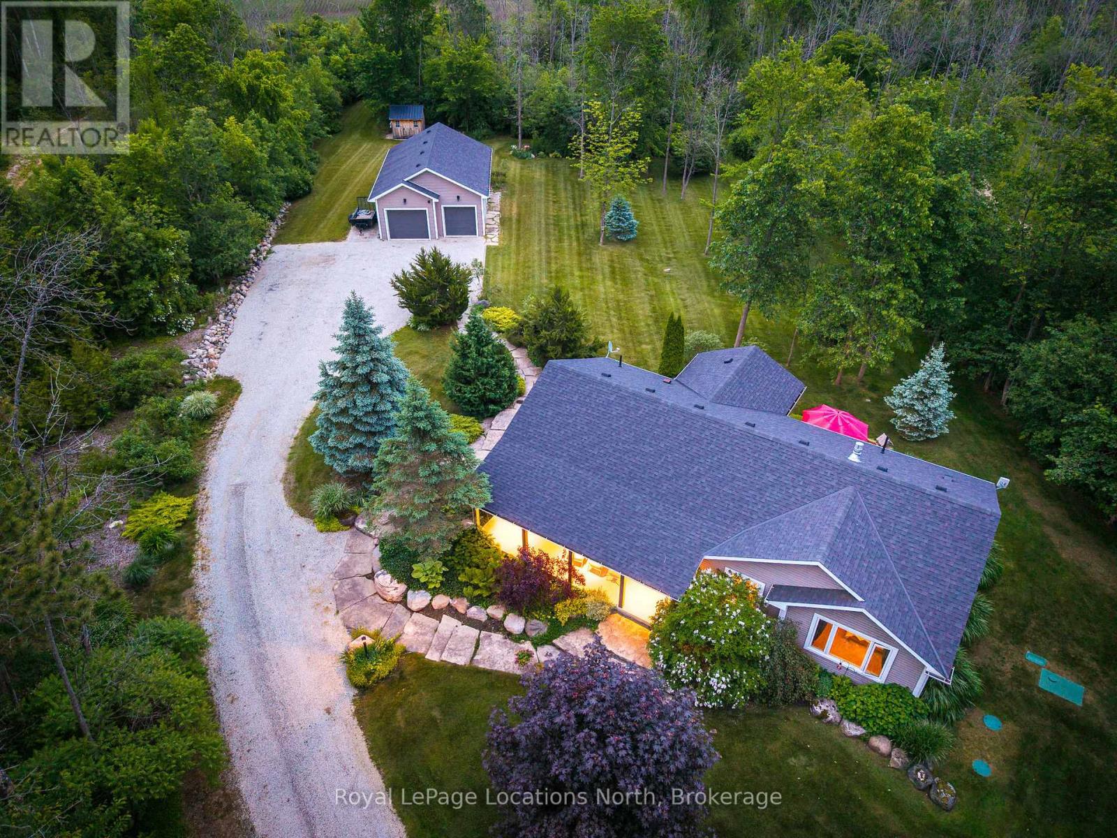 397259 11th Line, Blue Mountains, Ontario  N0H 2P0 - Photo 5 - X12245329