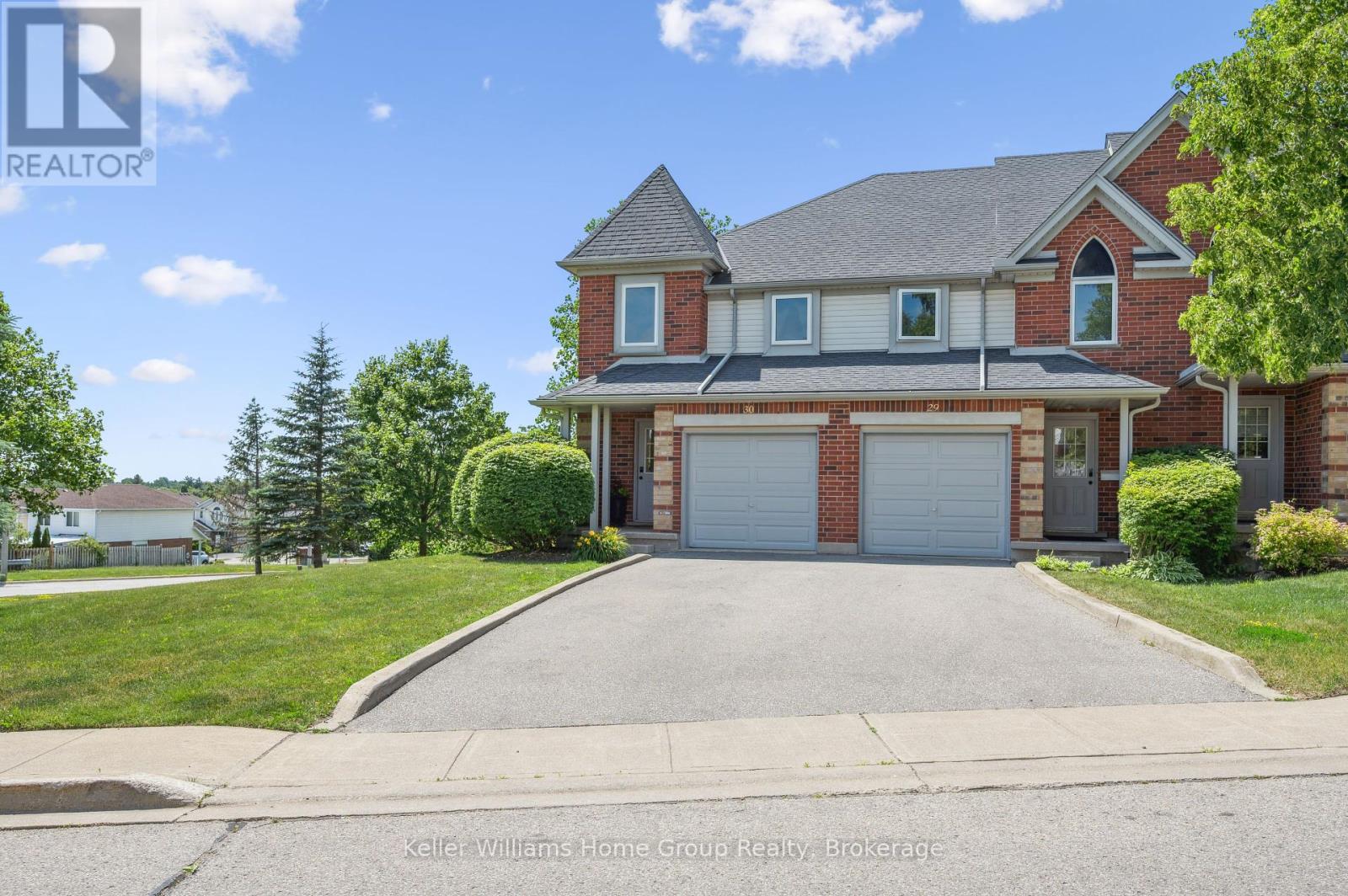 Property at 30 - 920 EDINBURGH ROAD S image 3