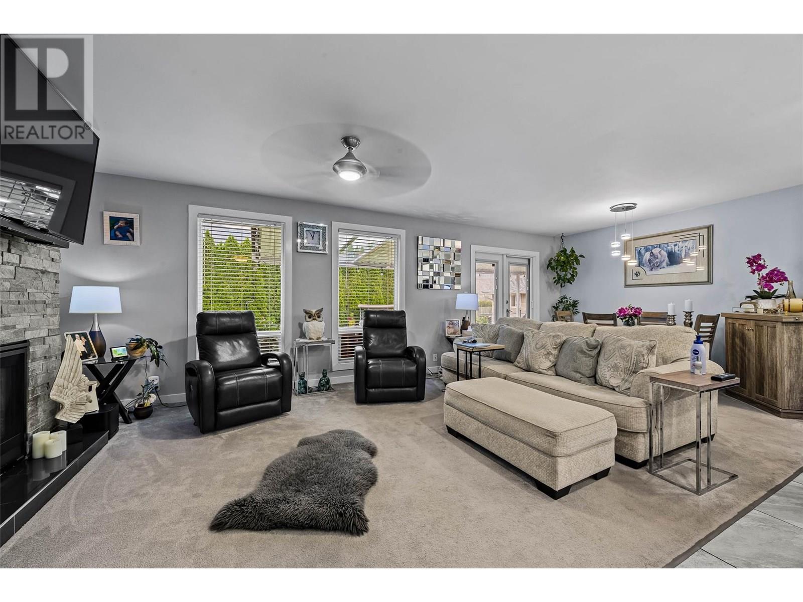 Property at 5344 Bogetti Place image 3