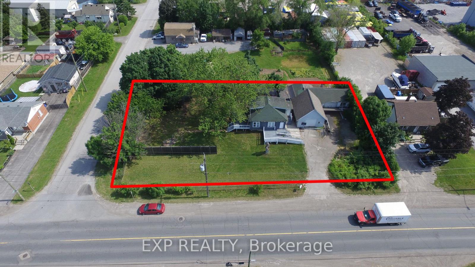 Property at 719 BARTON STREET image 4