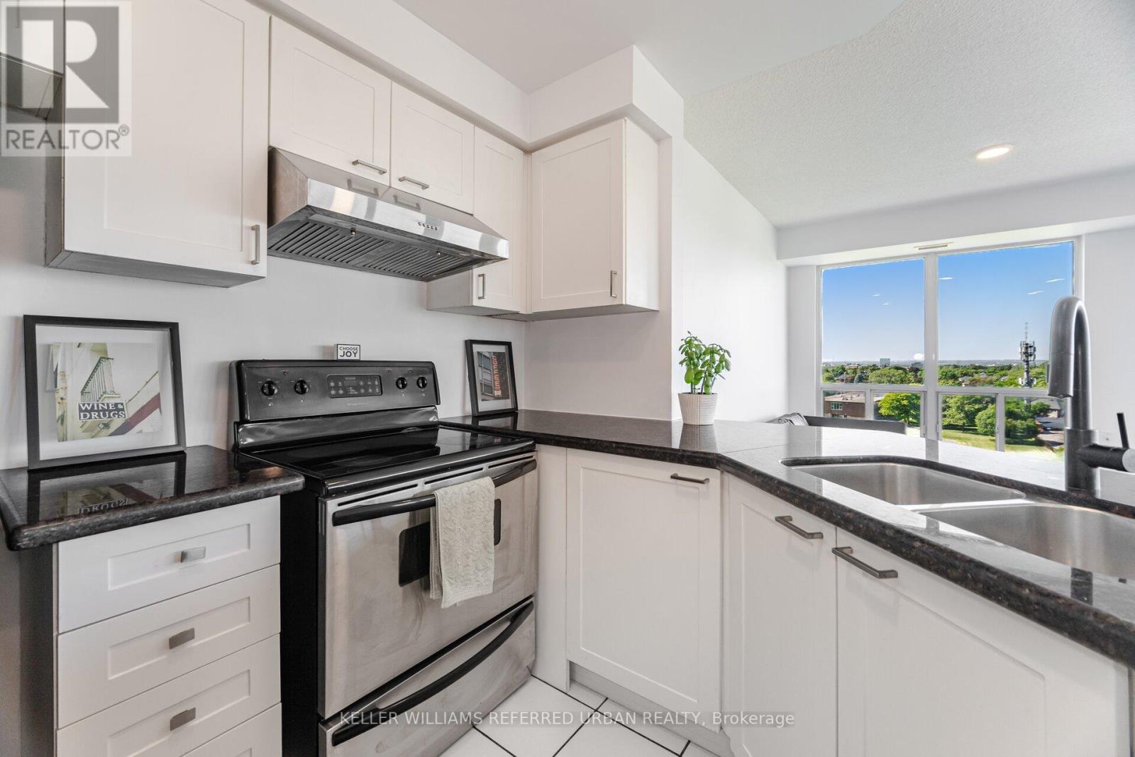Property at 803 - 1030 SHEPPARD AVENUE W image 5
