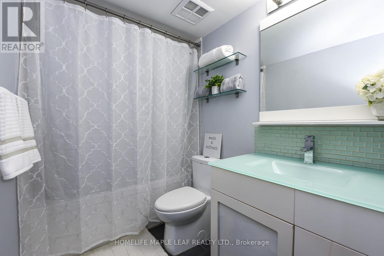 107b - 211 Forum Drive, Mississauga, Ontario  L4Z 4C1 - Photo 19 - W12243292