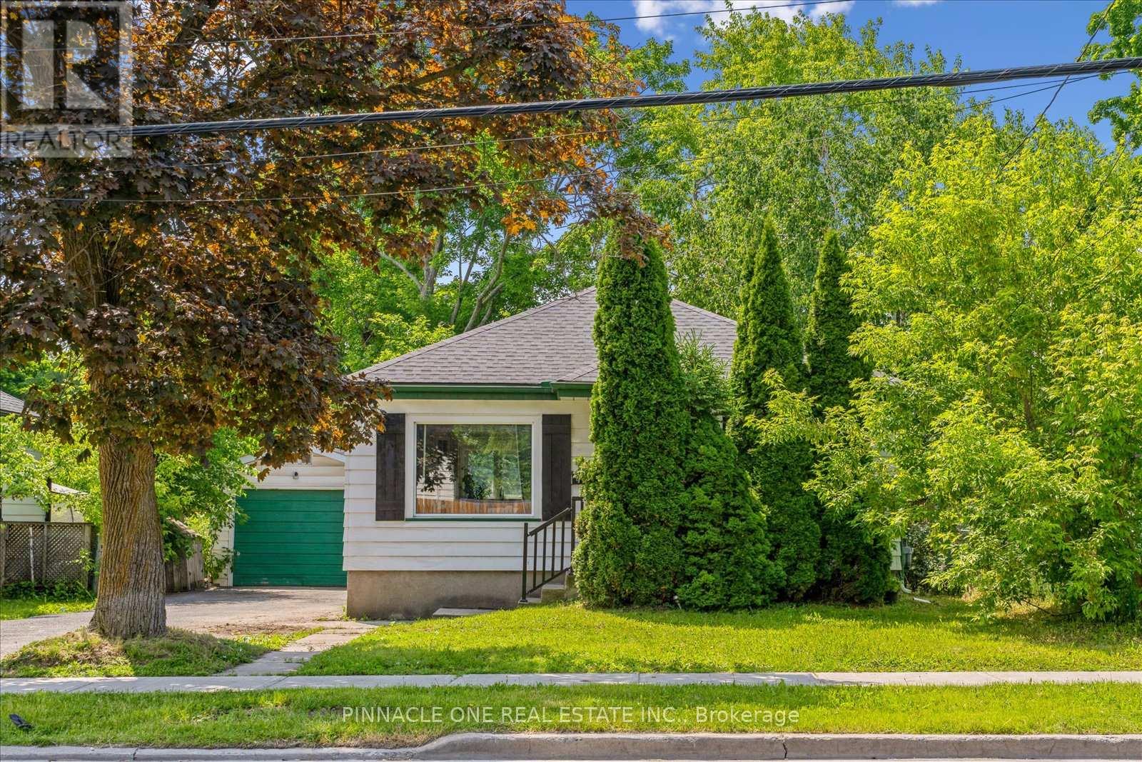 Property at 425 PARKHILL ROAD W image 1