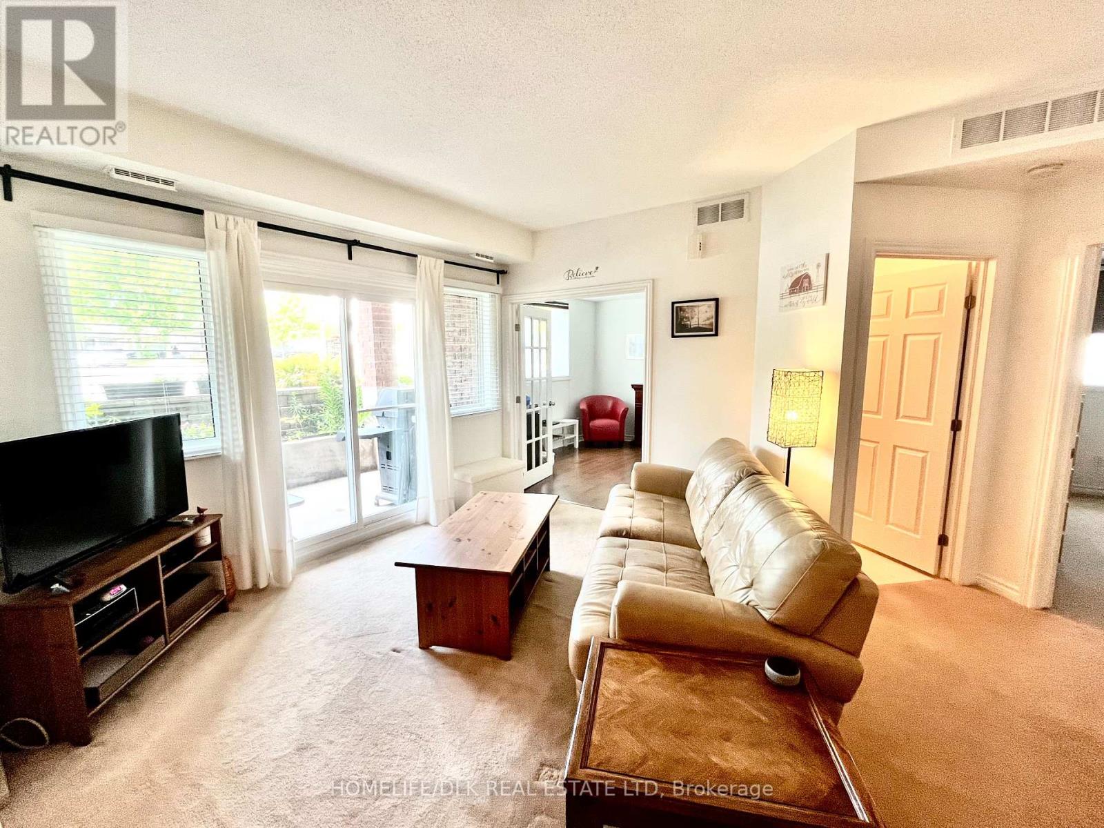 Property at D - 137 OLDFIELD STREET image 3