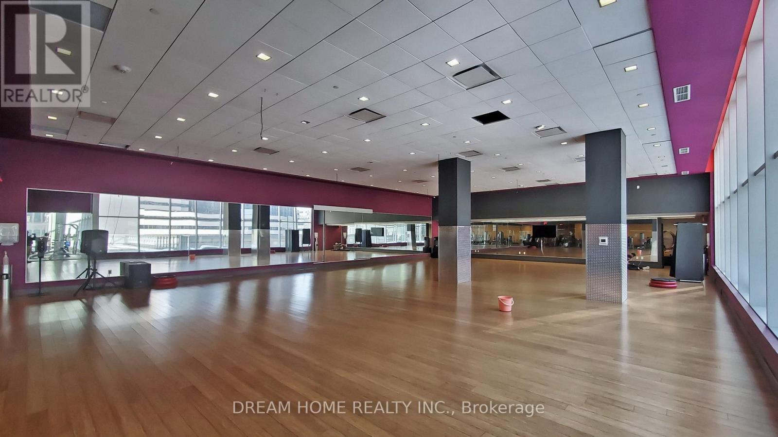 2105 - 386 Yonge Street, Toronto, Ontario  M5B 0A5 - Photo 22 - C12245311