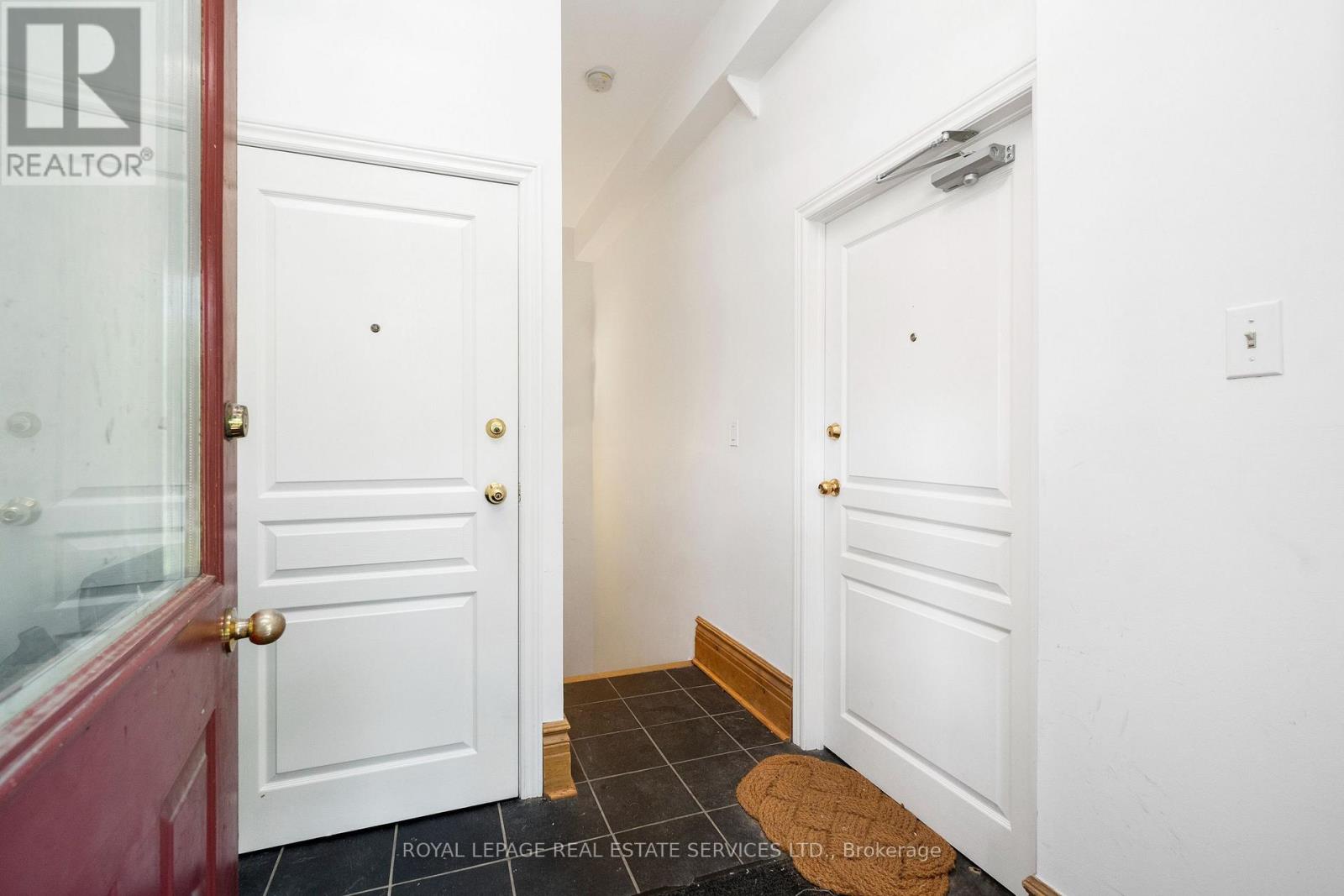 Property at 62 LAKEVIEW AVENUE image 5