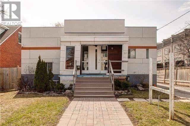 Property at 89 FINCH AVENUE E image 1