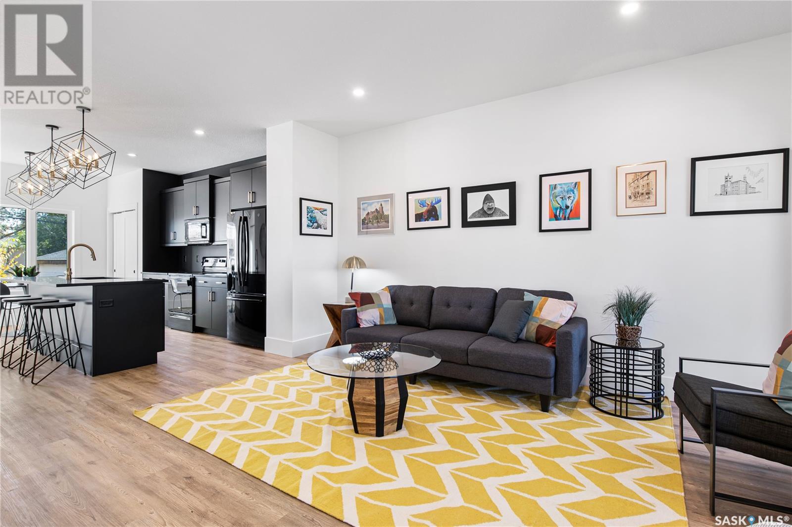 Property at 405 St John STREET image 4