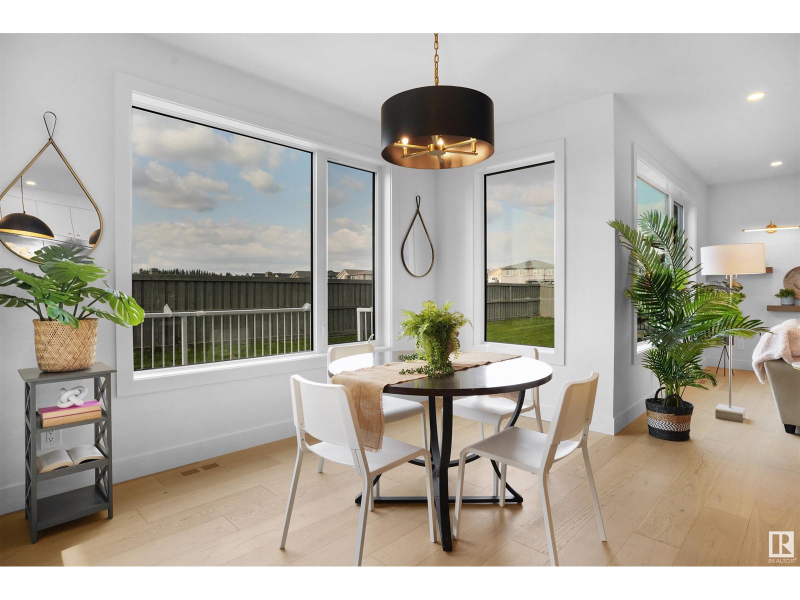 Property at 4685 Chegwin WD SW image 3