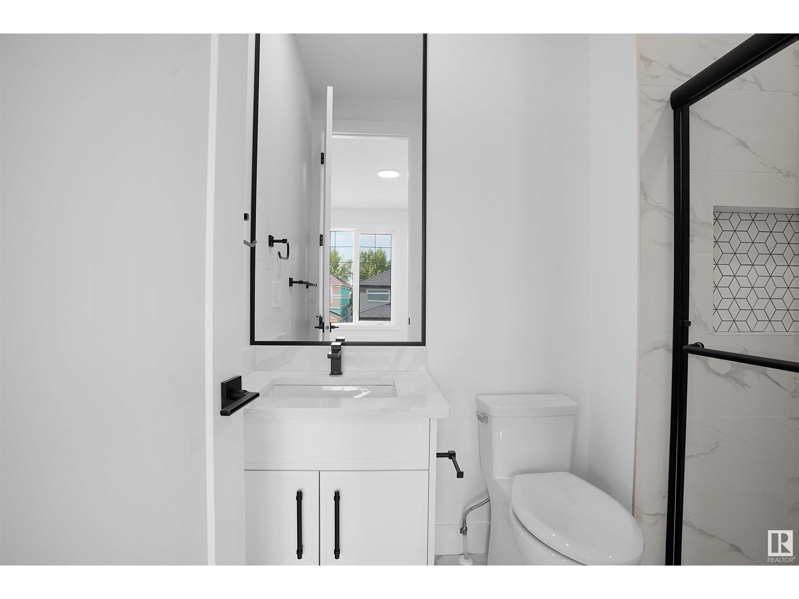 4685 Chegwin Wd Sw, Edmonton, Alberta  T6W 4A7 - Photo 38 - E4444265