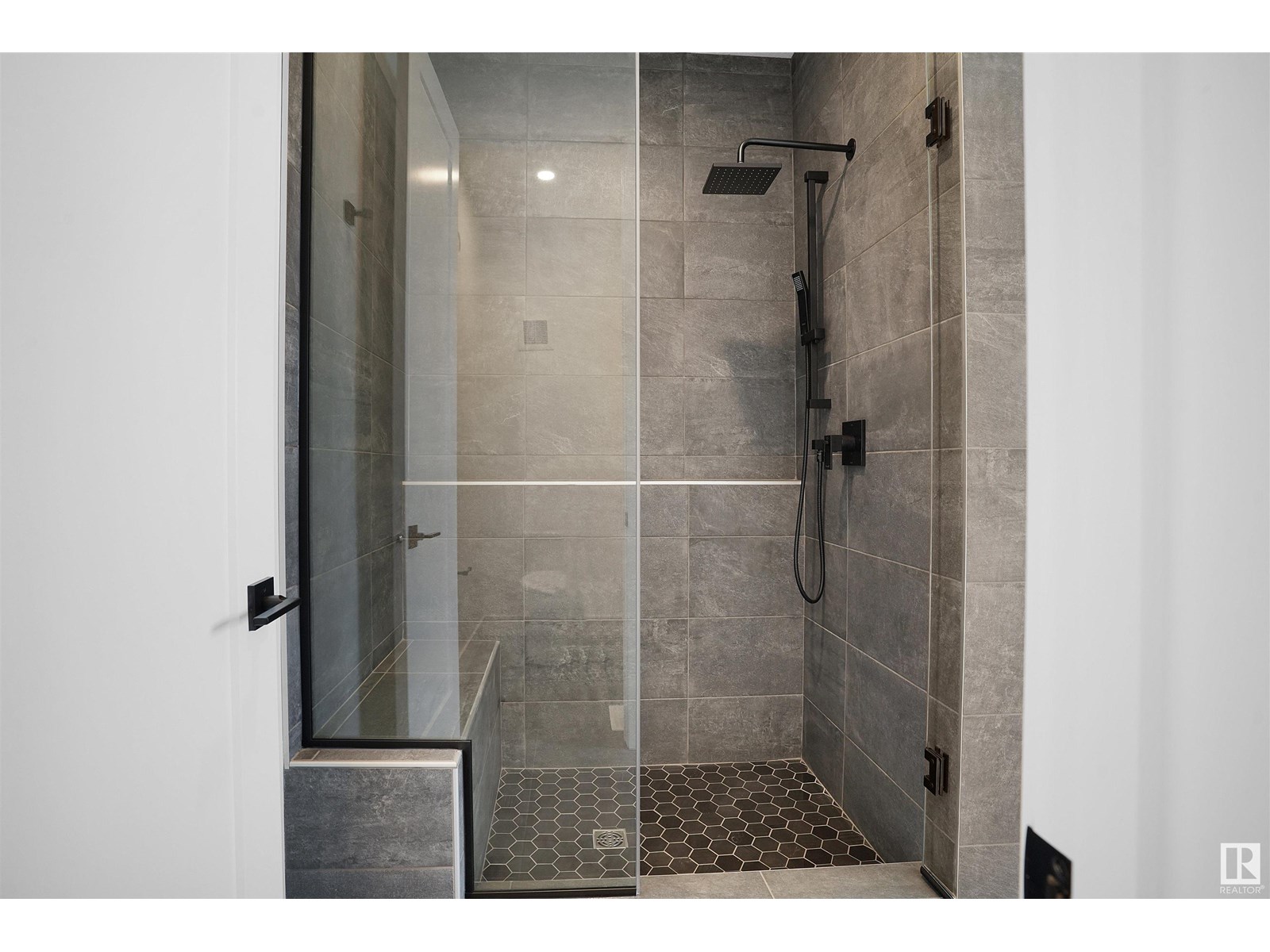 4685 Chegwin Wd Sw, Edmonton, Alberta  T6W 4A7 - Photo 30 - E4444265