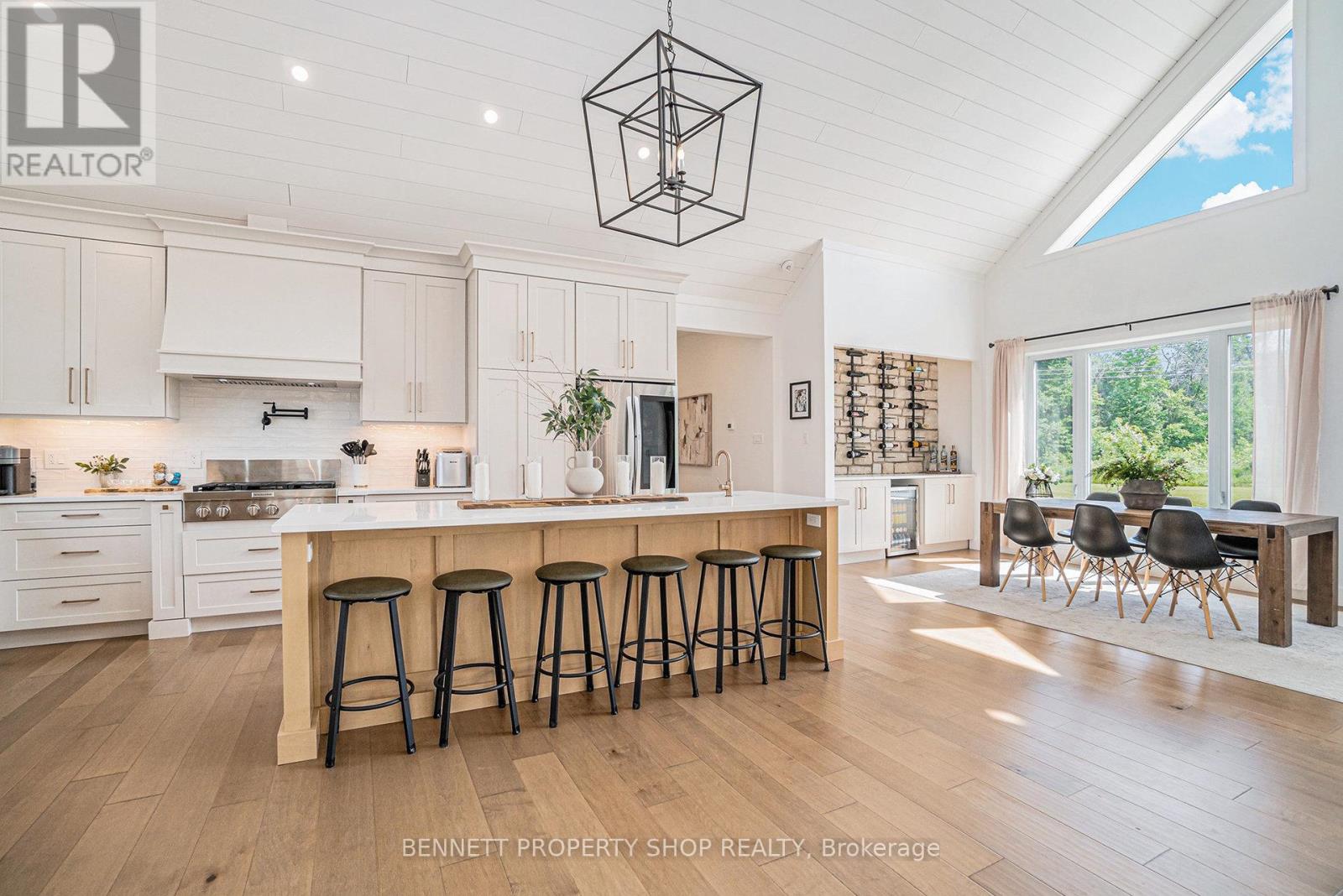 795 Mill Ridge Road, Mcnab/braeside, Ontario  K7S 3G8 - Photo 15 - X12245456