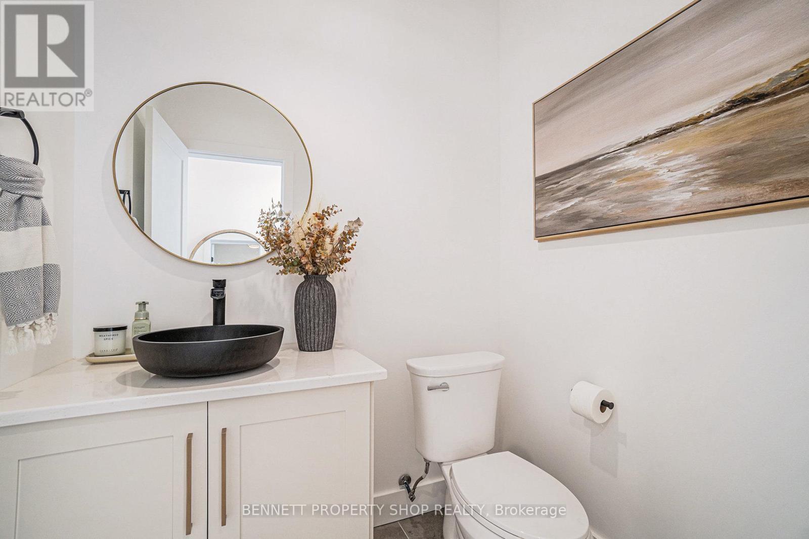 795 Mill Ridge Road, Mcnab/braeside, Ontario  K7S 3G8 - Photo 19 - X12245456