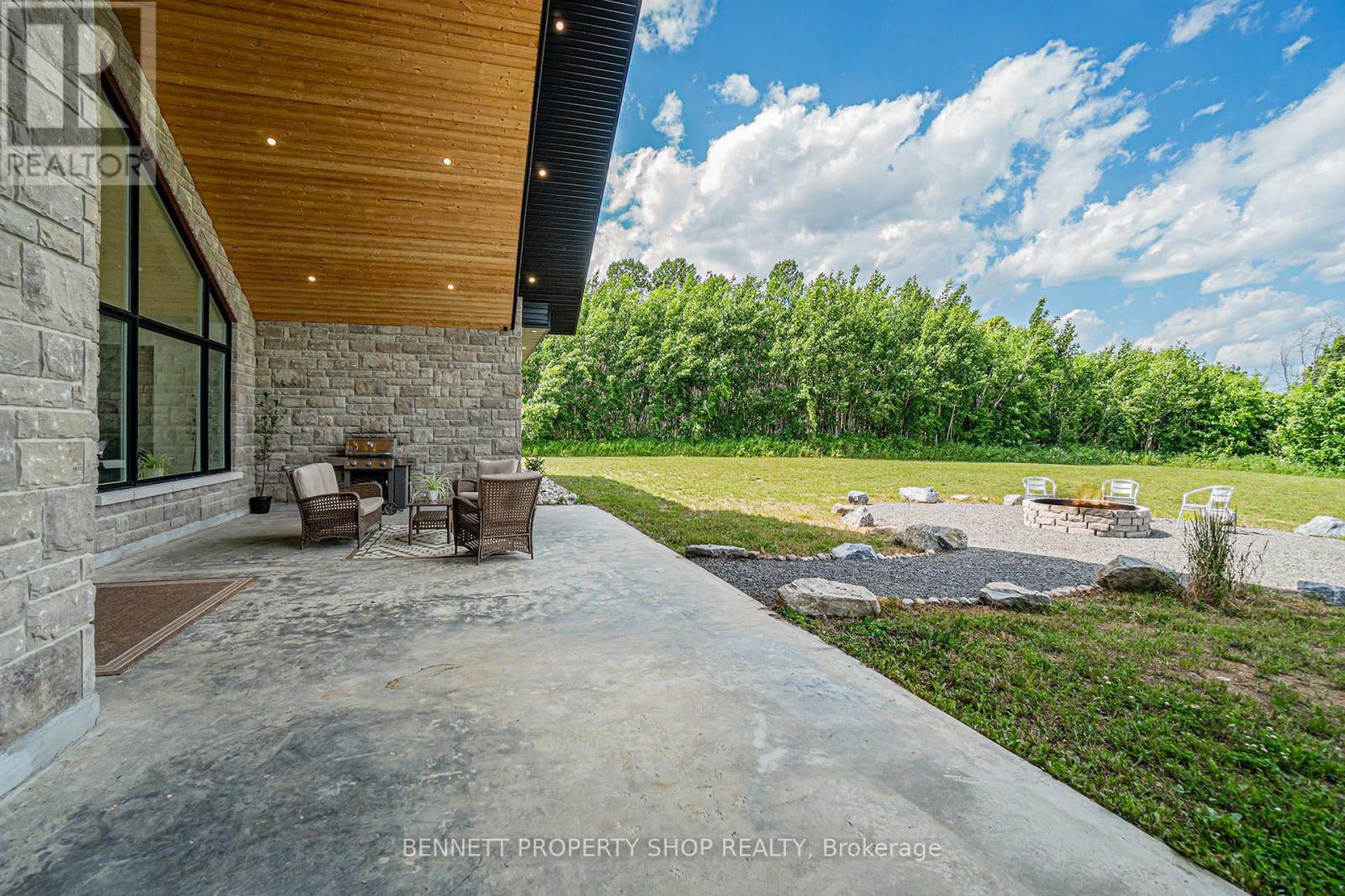 795 Mill Ridge Road, Mcnab/braeside, Ontario  K7S 3G8 - Photo 37 - X12245456