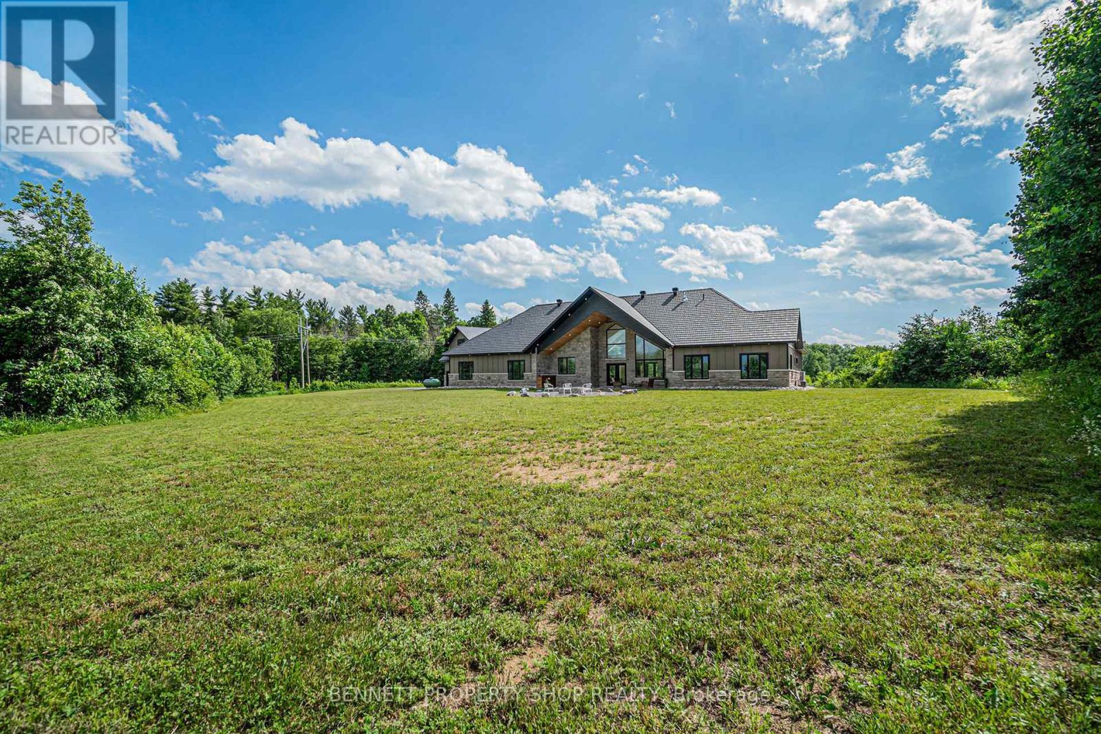 795 Mill Ridge Road, Mcnab/braeside, Ontario  K7S 3G8 - Photo 39 - X12245456