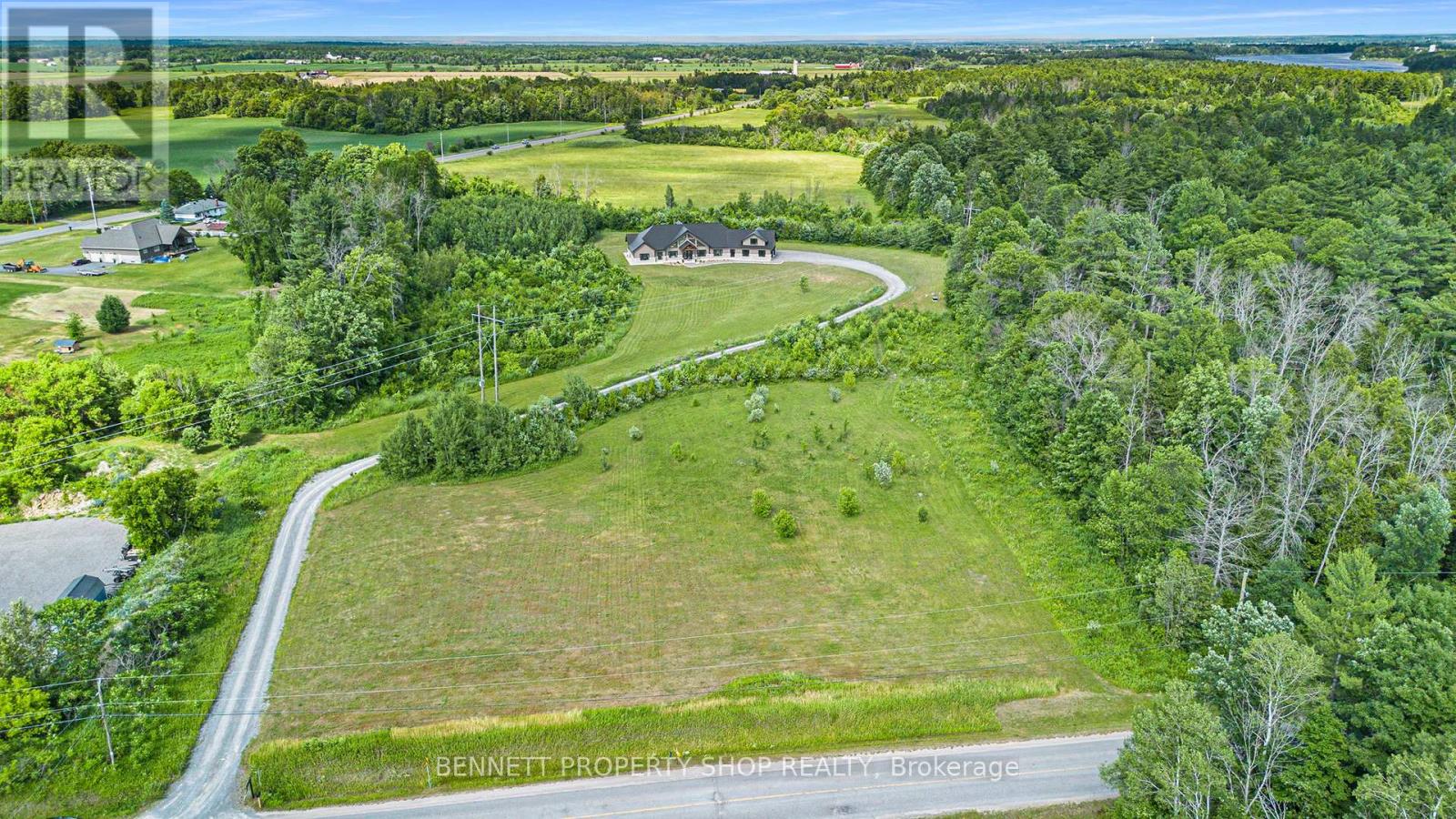 795 Mill Ridge Road, Mcnab/braeside, Ontario  K7S 3G8 - Photo 41 - X12245456