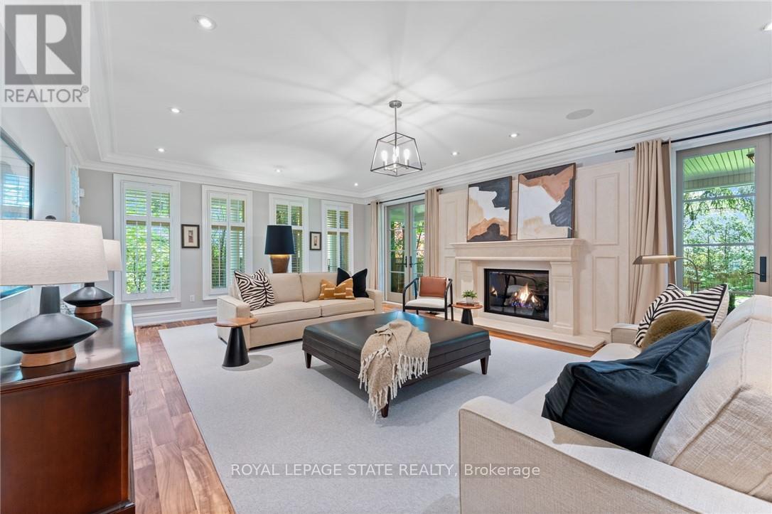 Property at 84 JERSEYVILLE ROAD W image 3