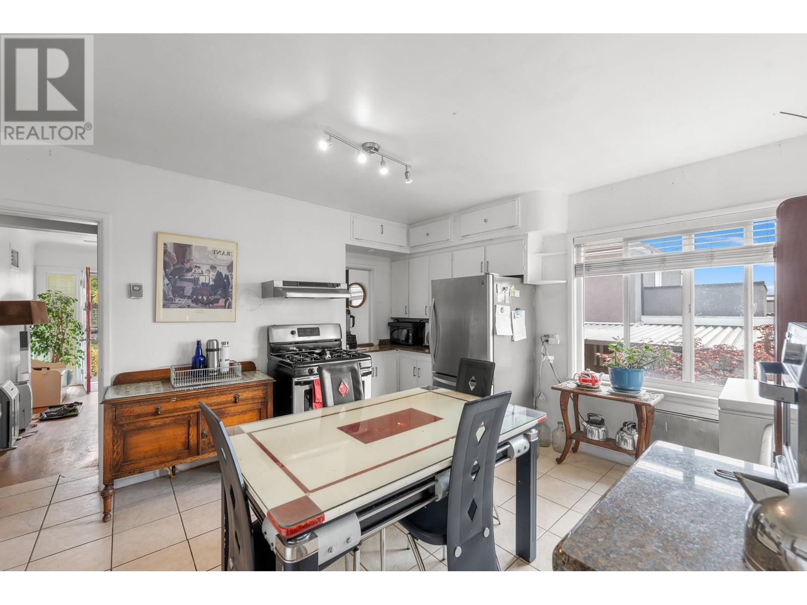 7429 Fraser Street, Vancouver, British Columbia  V5X 3W3 - Photo 6 - R3020055