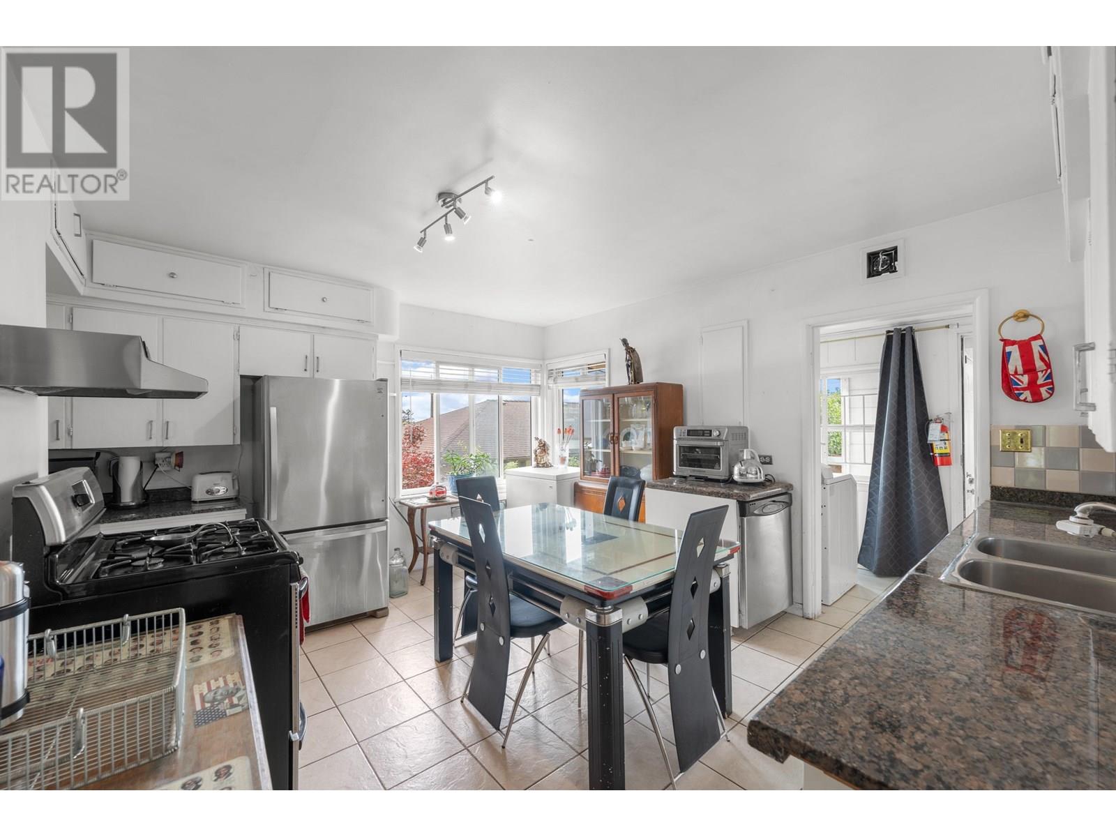 7429 Fraser Street, Vancouver, British Columbia  V5X 3W3 - Photo 7 - R3020055