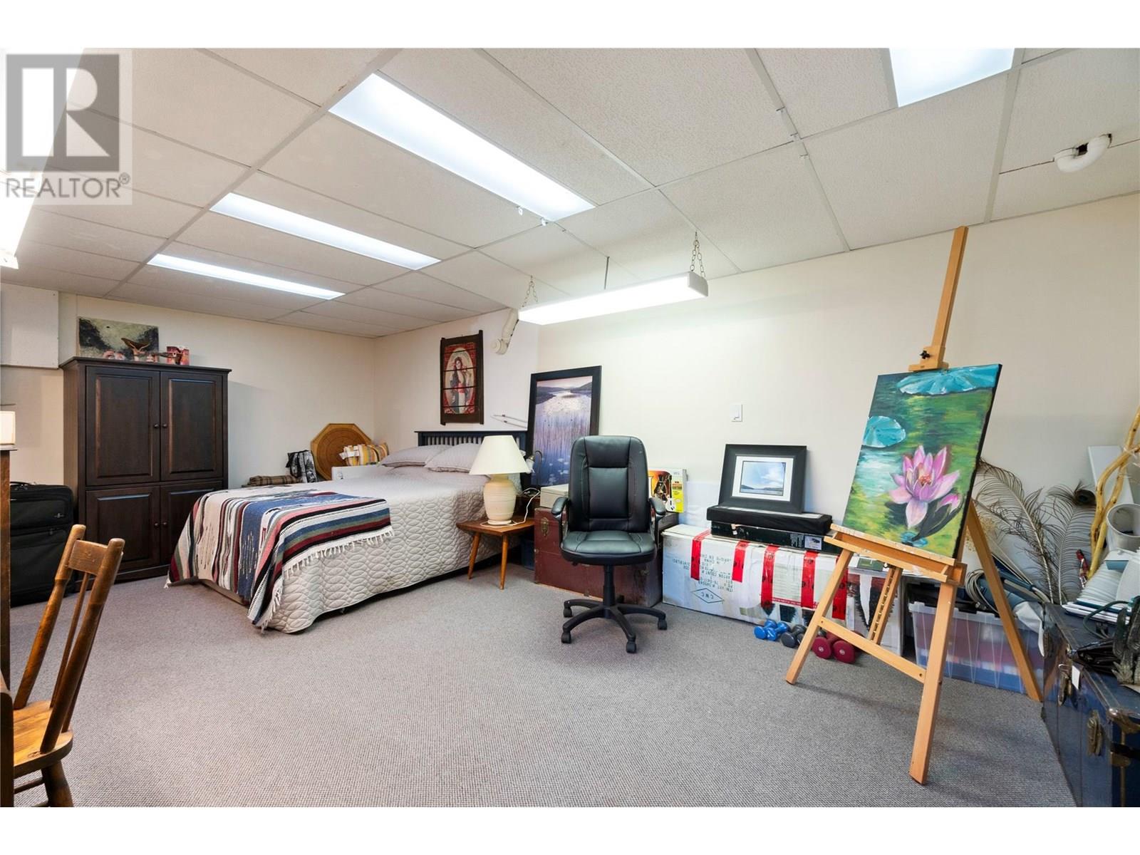 5261 Hlina Road, Celista, British Columbia  V0E 1M6 - Photo 39 - 10353737