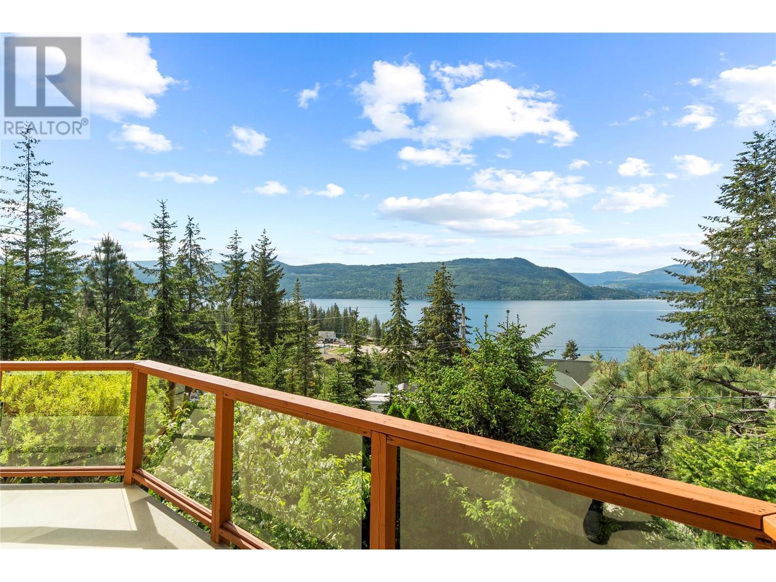 5261 Hlina Road, Celista, British Columbia  V0E 1M6 - Photo 54 - 10353737