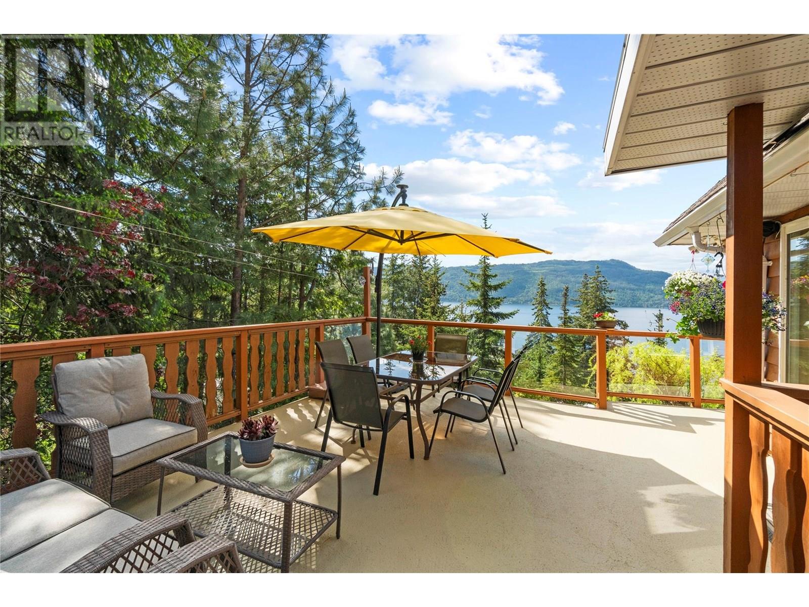 5261 Hlina Road, Celista, British Columbia  V0E 1M6 - Photo 48 - 10353737