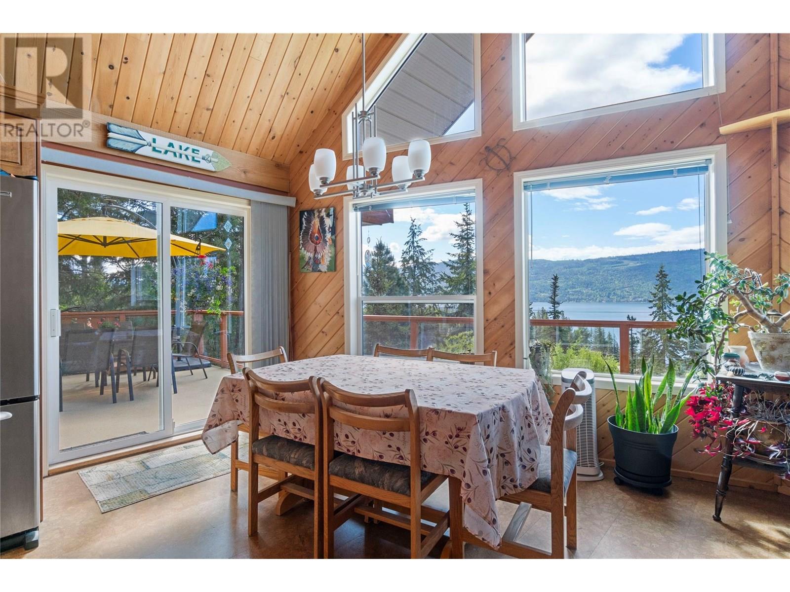5261 Hlina Road, Celista, British Columbia  V0E 1M6 - Photo 15 - 10353737