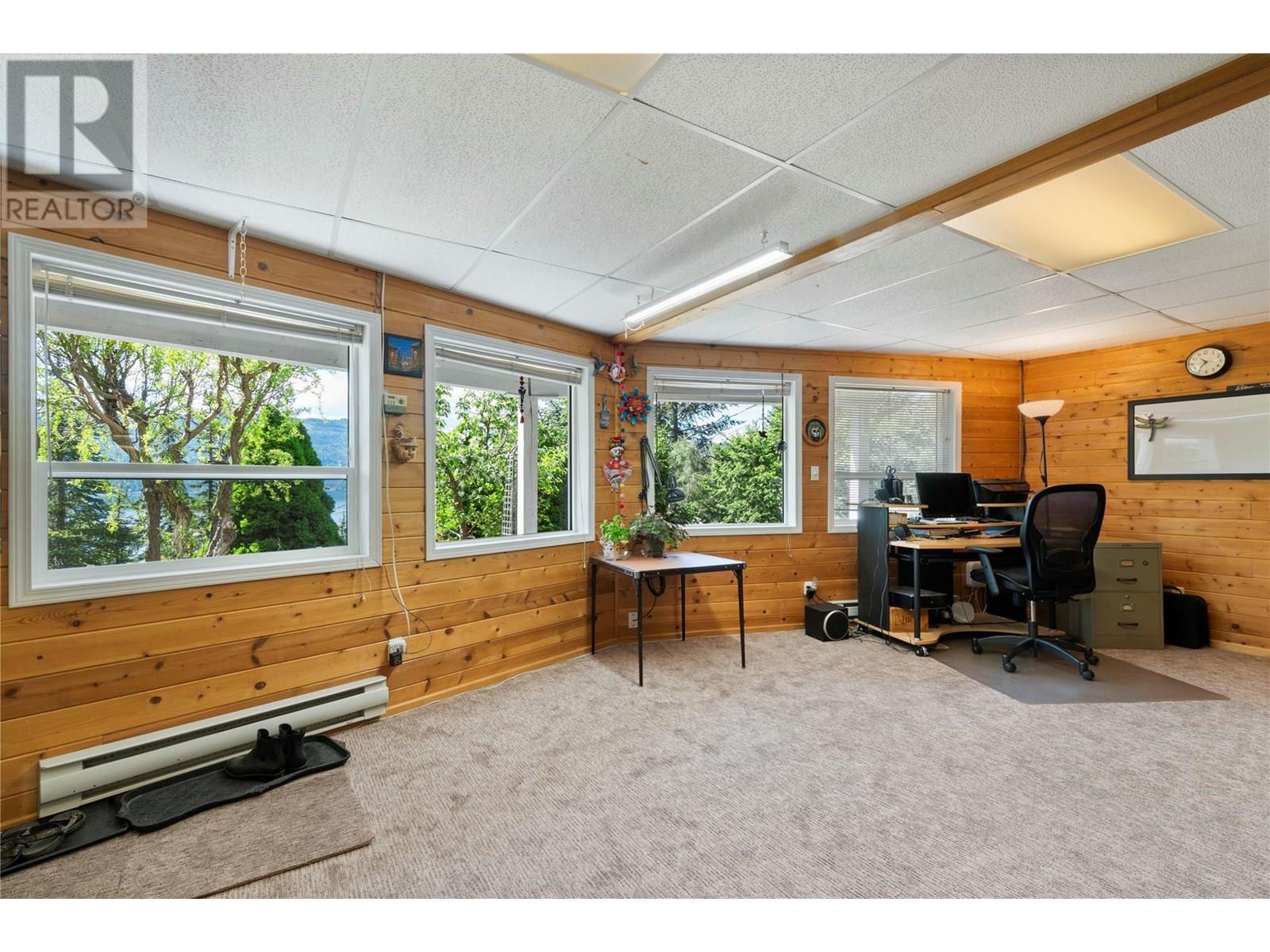 5261 Hlina Road, Celista, British Columbia  V0E 1M6 - Photo 37 - 10353737
