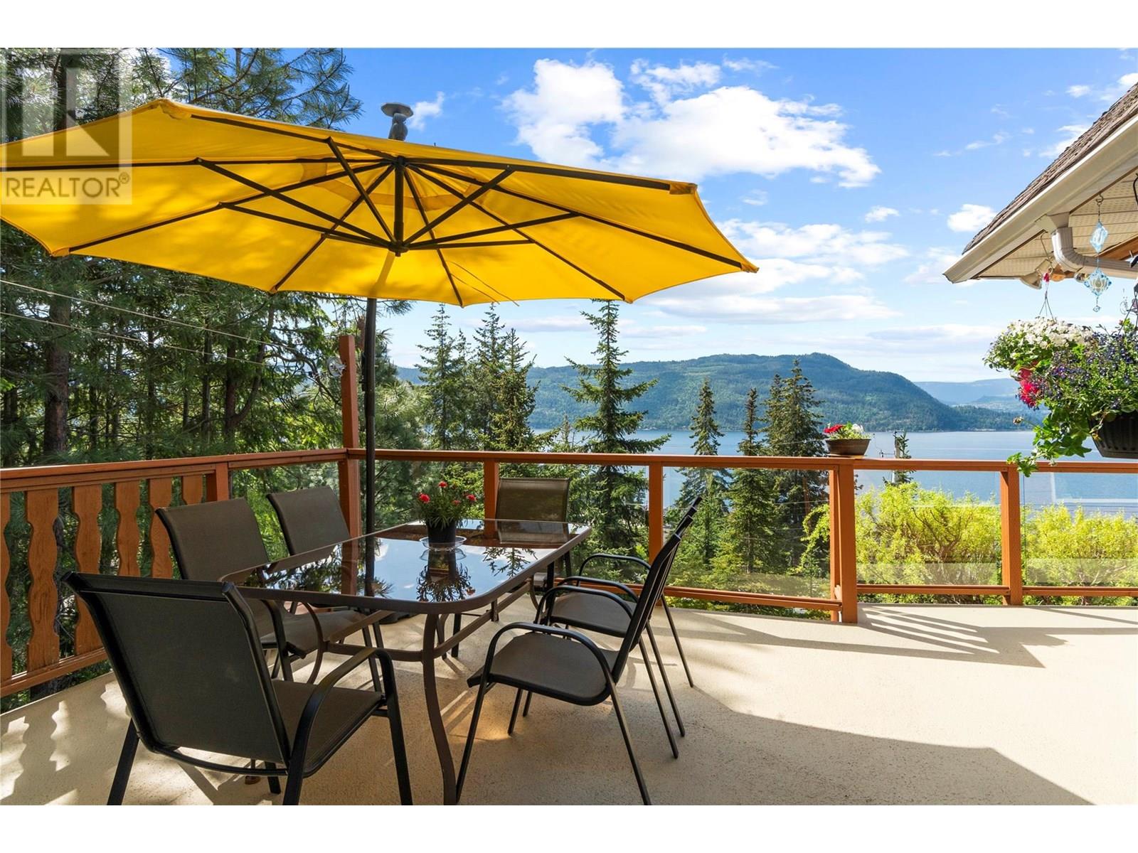 5261 Hlina Road, Celista, British Columbia  V0E 1M6 - Photo 49 - 10353737