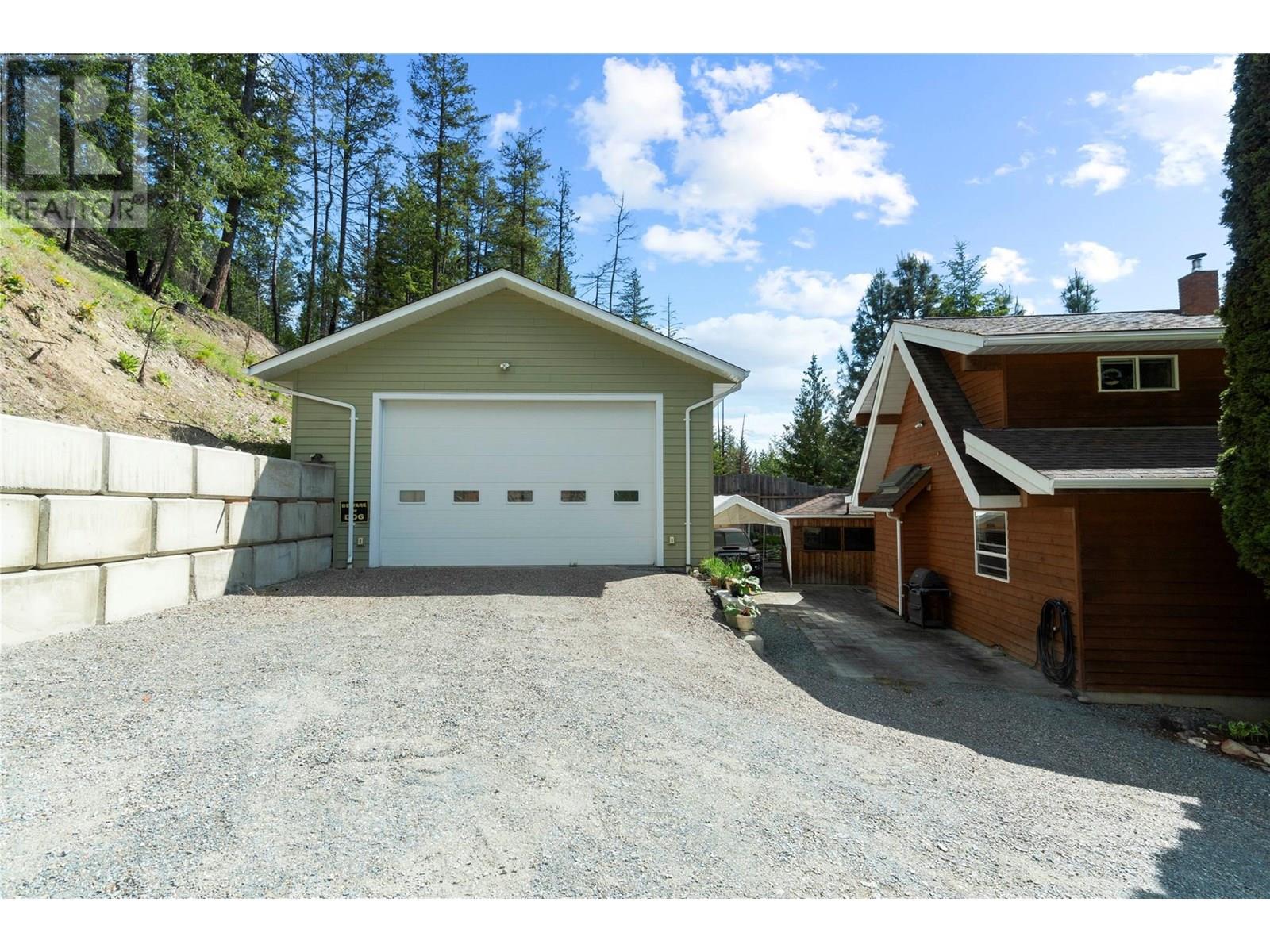 5261 Hlina Road, Celista, British Columbia  V0E 1M6 - Photo 61 - 10353737