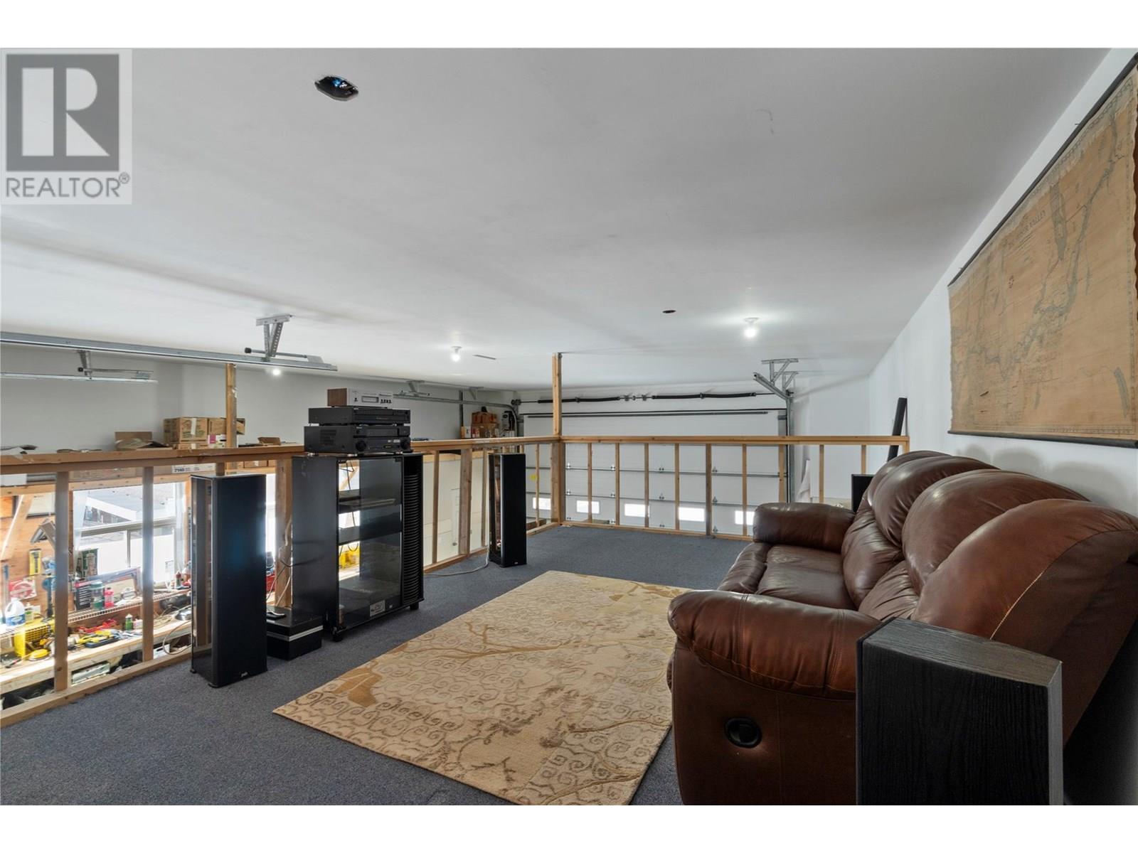 5261 Hlina Road, Celista, British Columbia  V0E 1M6 - Photo 59 - 10353737