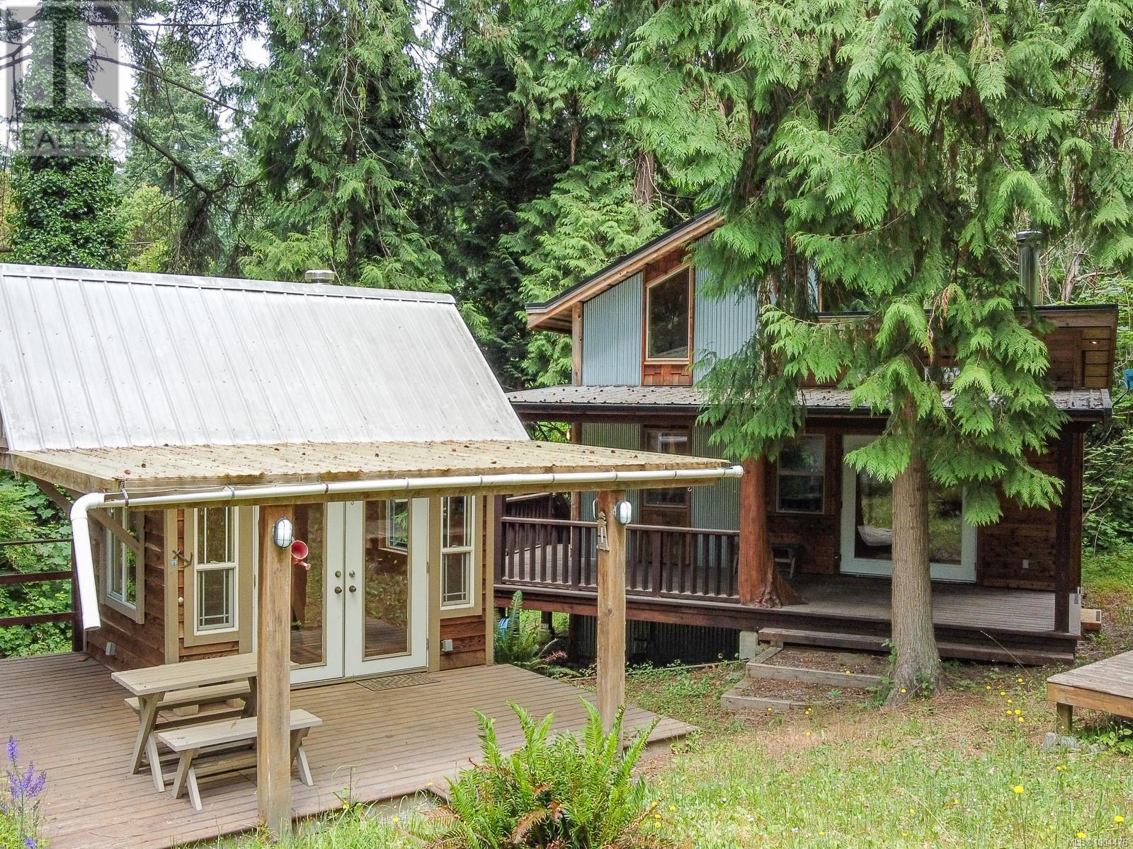 Property at 22 Captain Kidds Terr image 3