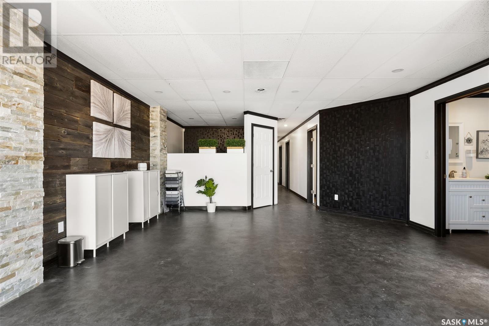 1035 Devonshire Drive N, Regina, Saskatchewan  S4X 2X4 - Photo 19 - SK002009