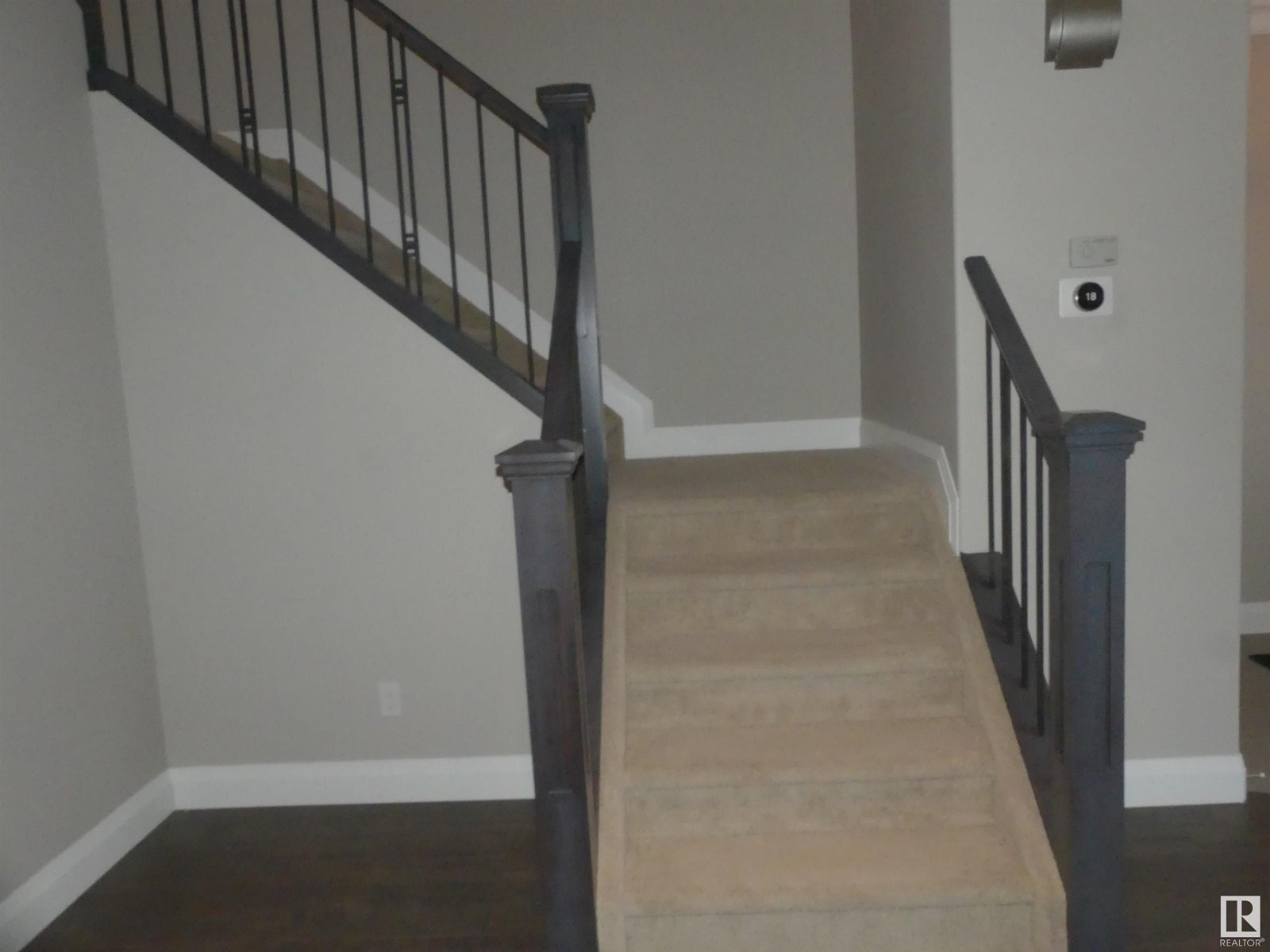 628 Ortona Wy Nw Nw, Edmonton, Alberta  T5E 6S9 - Photo 15 - E4444271