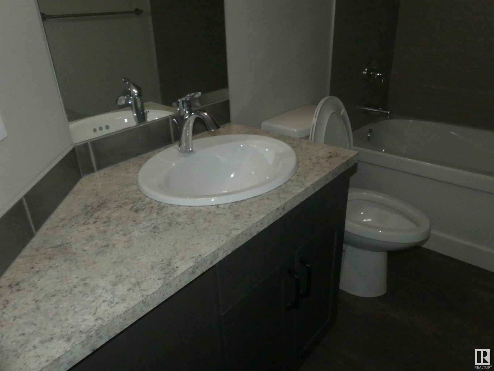 628 Ortona Wy Nw Nw, Edmonton, Alberta  T5E 6S9 - Photo 32 - E4444271
