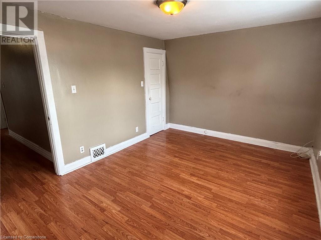 465 East Main Street, Welland, Ontario  L3B 3X7 - Photo 10 - 40743013