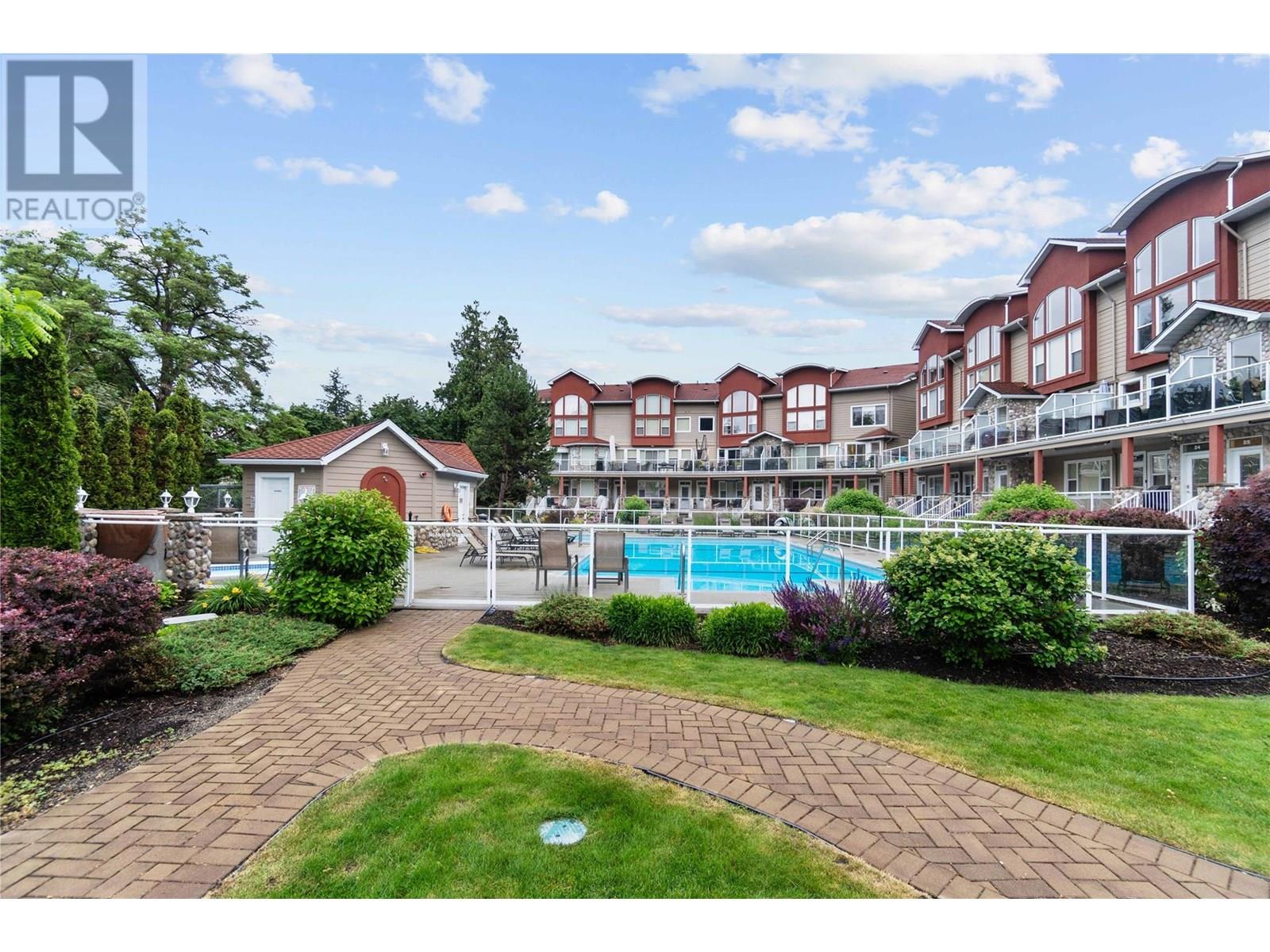 1130 Riverside Avenue Unit# 27, sicamous, British Columbia V0E2V1