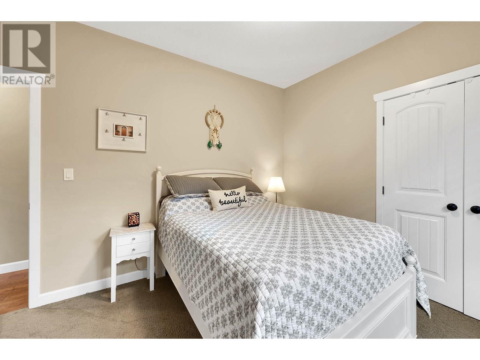 Property at 662 MONARCH Drive image 4
