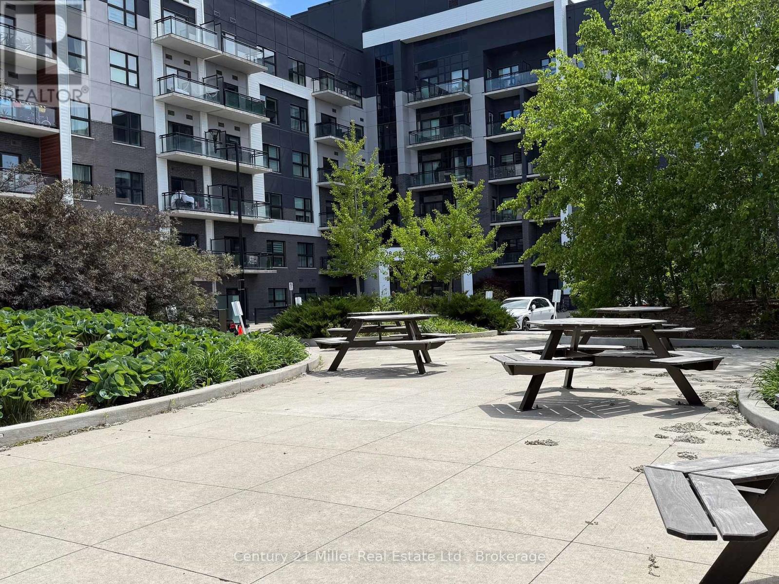 621 - 128 Grovewood Common, Oakville, Ontario  L6H 0X3 - Photo 4 - W12241163