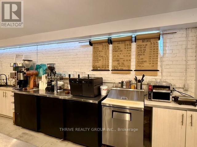 484 Richmond Street, London East, Ontario  N6A 3E6 - Photo 18 - X12245612