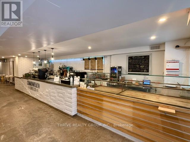 484 Richmond Street, London East, Ontario  N6A 3E6 - Photo 6 - X12245612