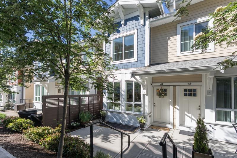 44 16561 17A AVENUE, surrey, British Columbia V3Z1J3