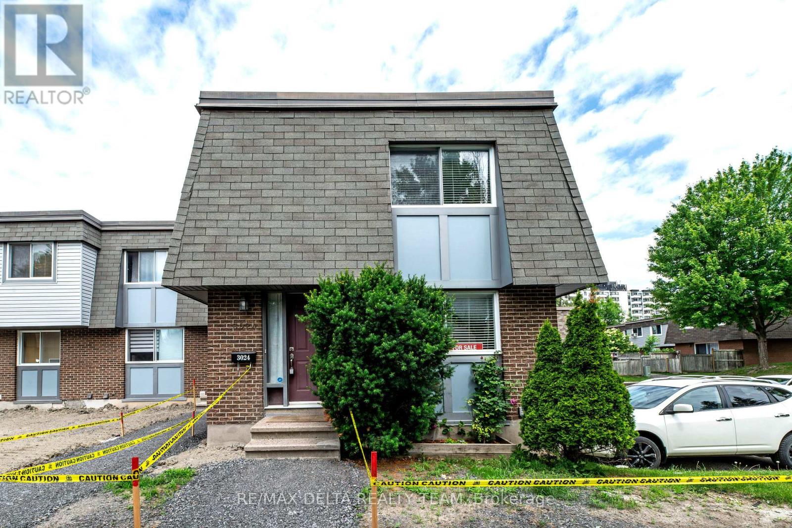 Property at - - 3024 FAIRLEA CRESCENT image 1