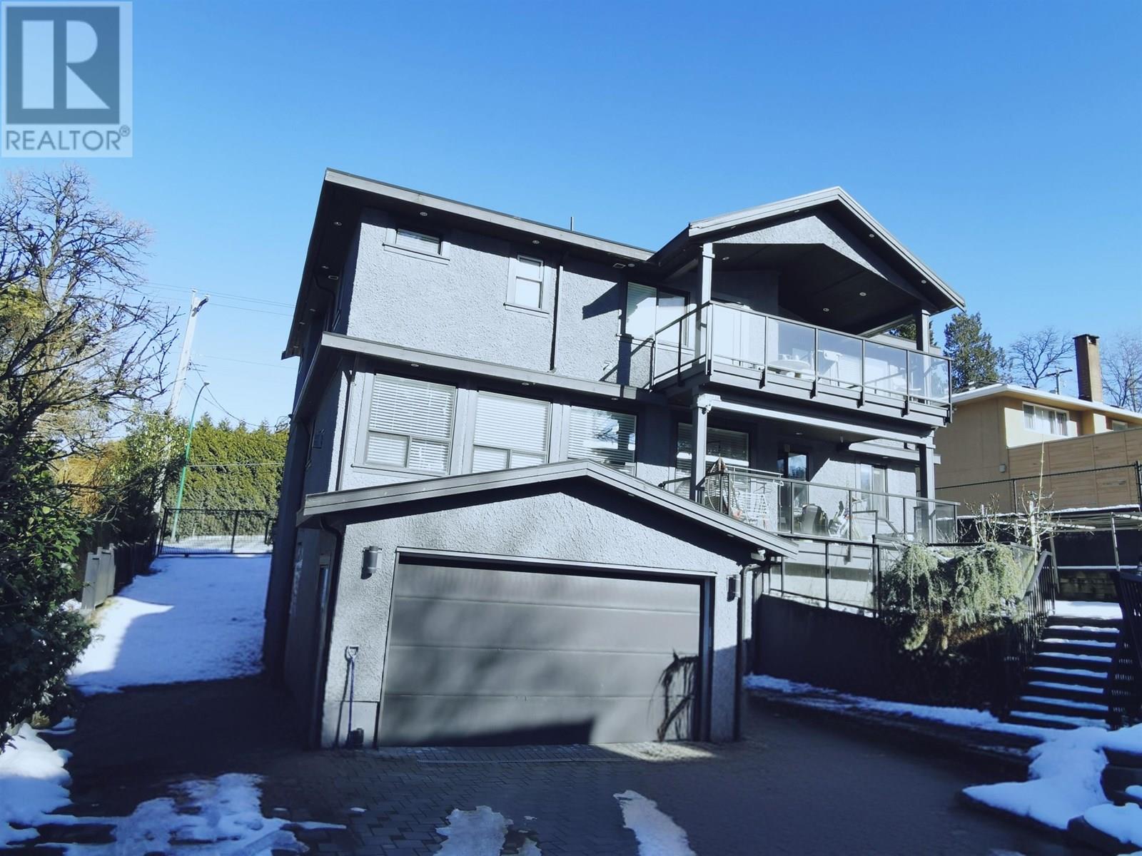 Property at 5537 CANADA WAY image 3