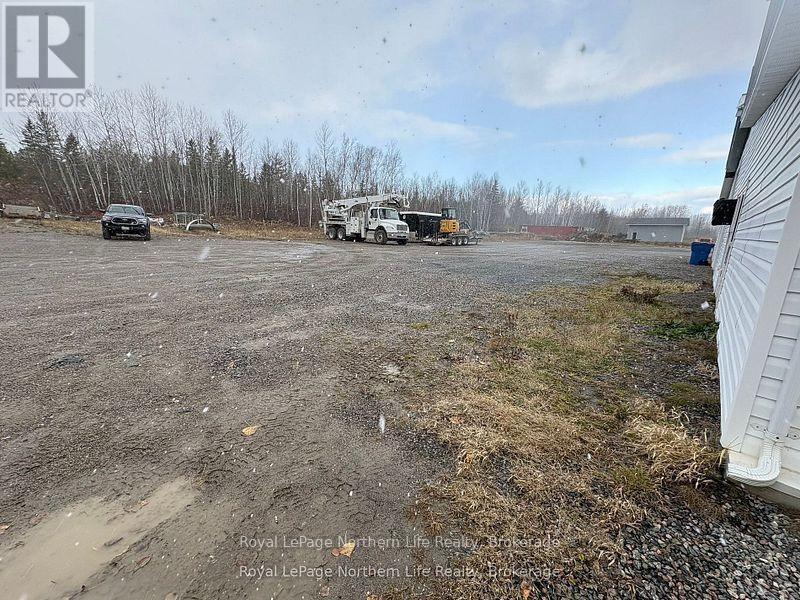 469 Morissette Drive, Temiskaming Shores, Ontario  P0J 1K0 - Photo 32 - T12245527