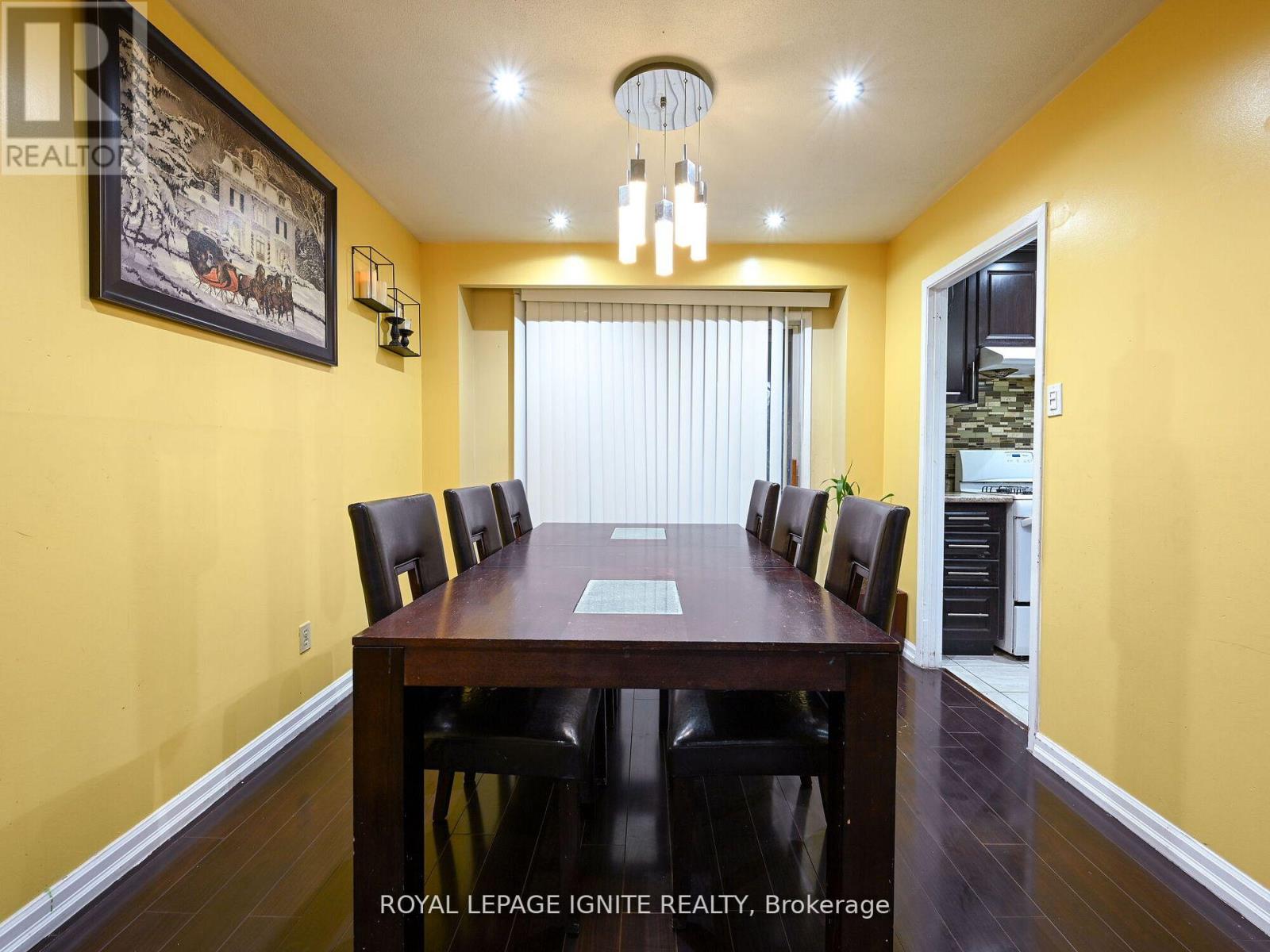 7141 Harwick Drive, Mississauga (Malton), Ontario  L4T 3A5 - Photo 17 - W12245436